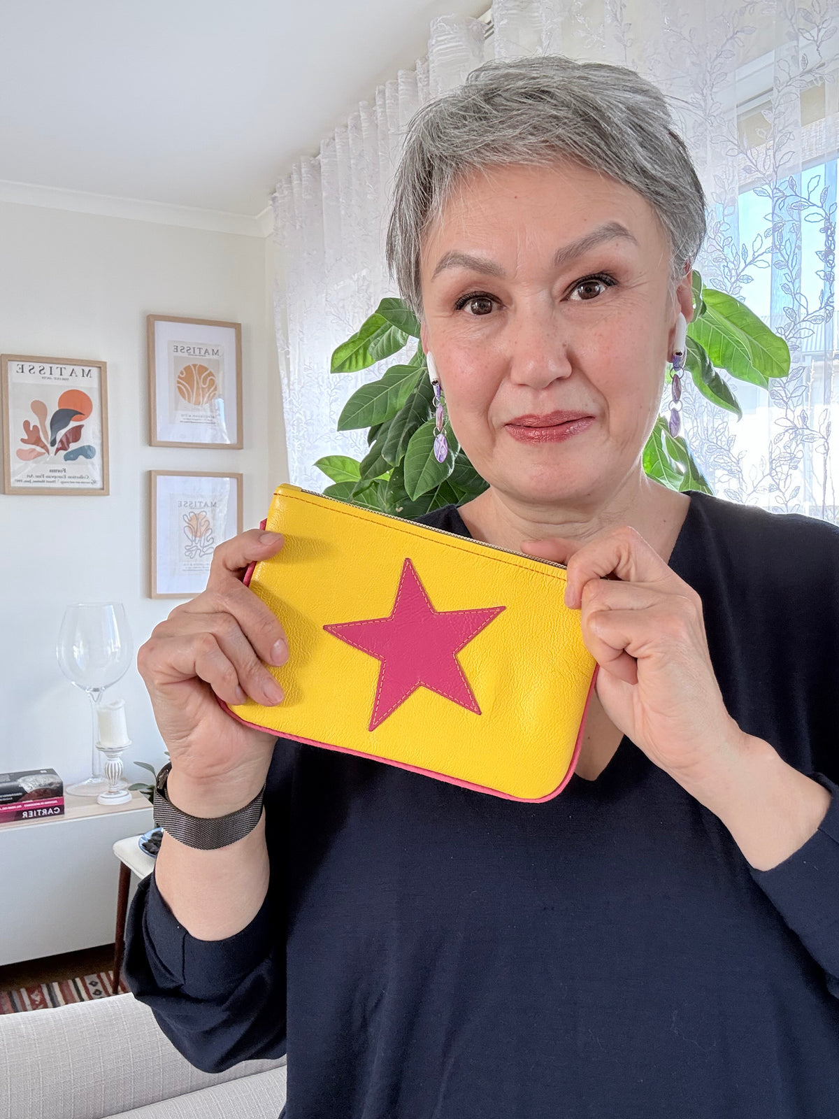 Leather makeup pouch / pencil case ‘Pink star’