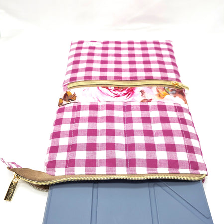 Quilted Tablet/iPad Sleeve With Zipper Pocket, Book case