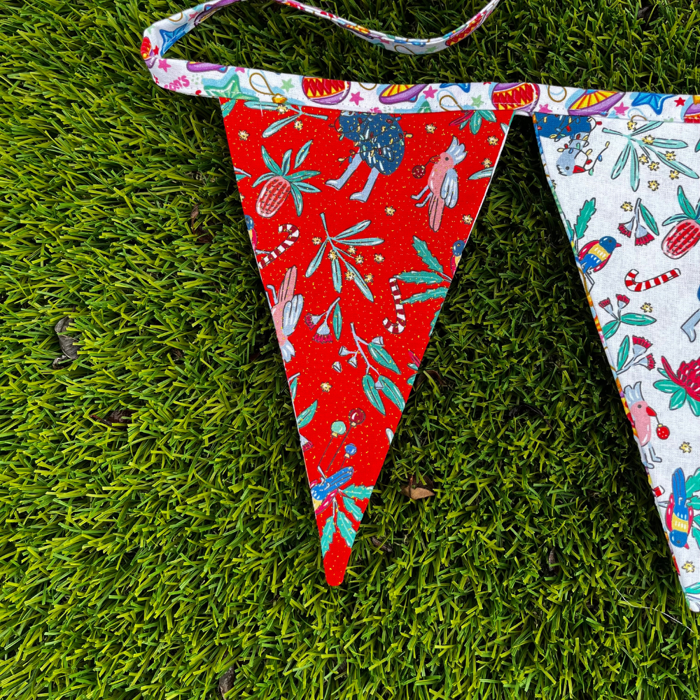 Handmade Australiana Bunting | Christmas | Aussie | 12 flags | double sided