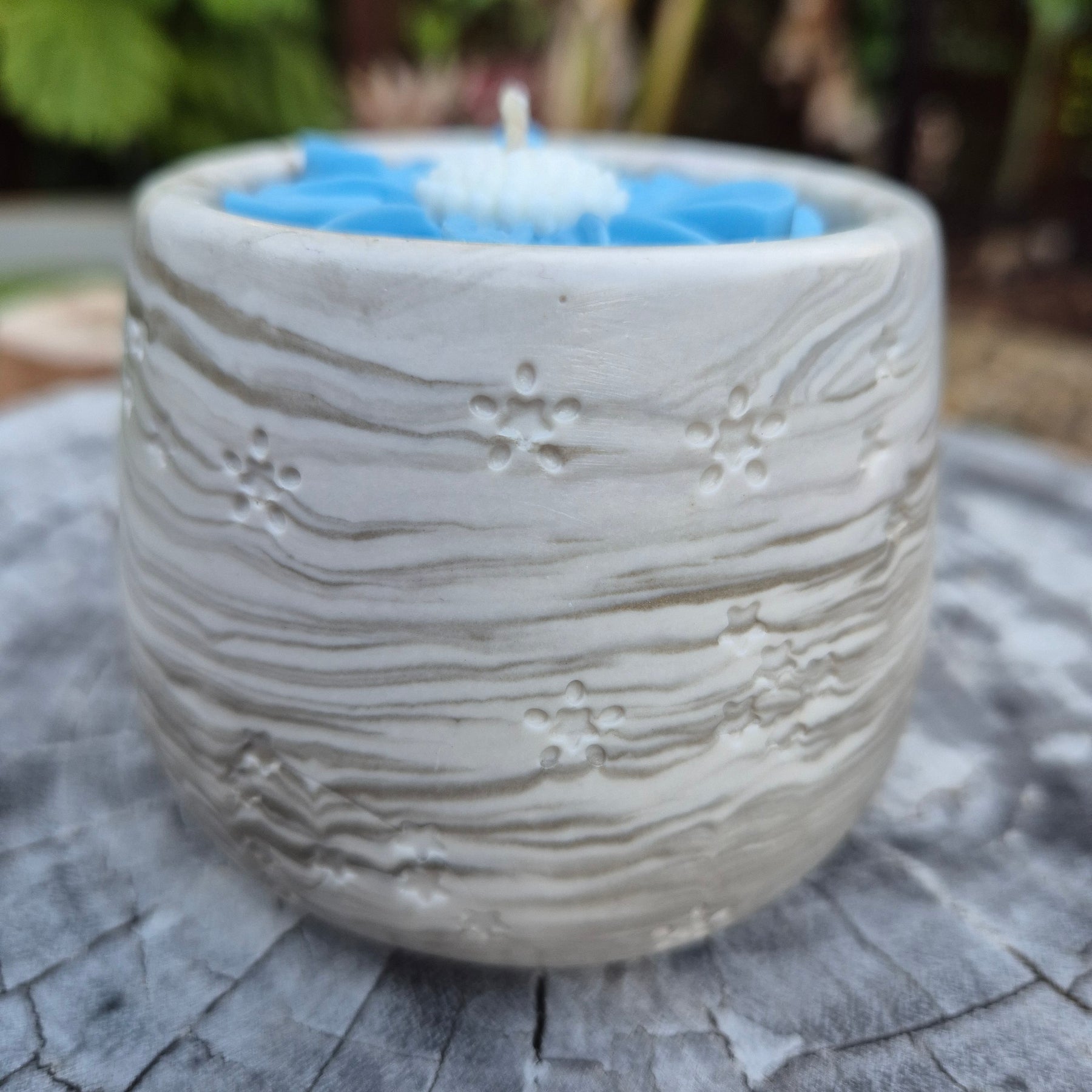 Concrete soy wax tub candle scented with lavender and rose
