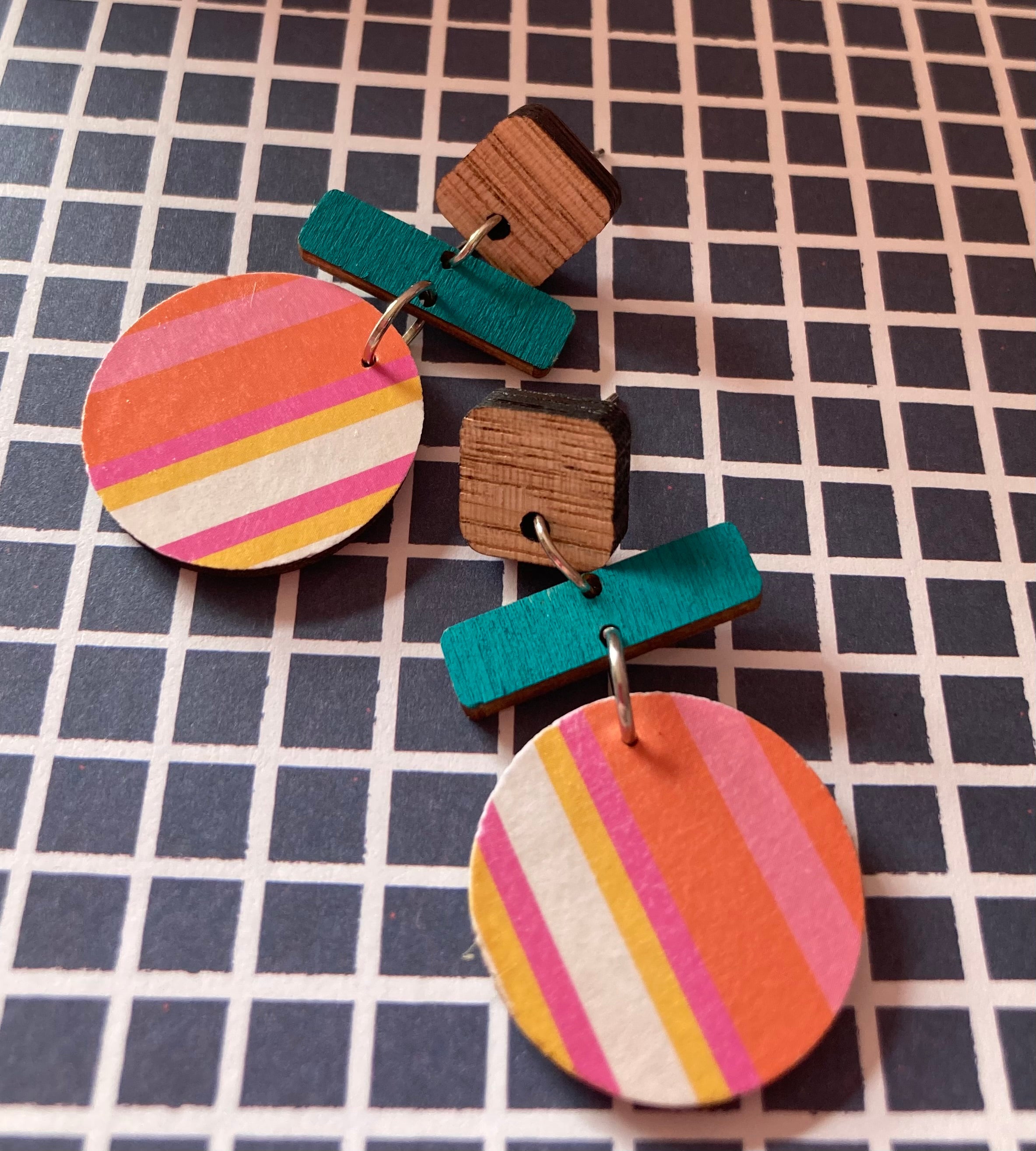 Vibrant color pop earrings