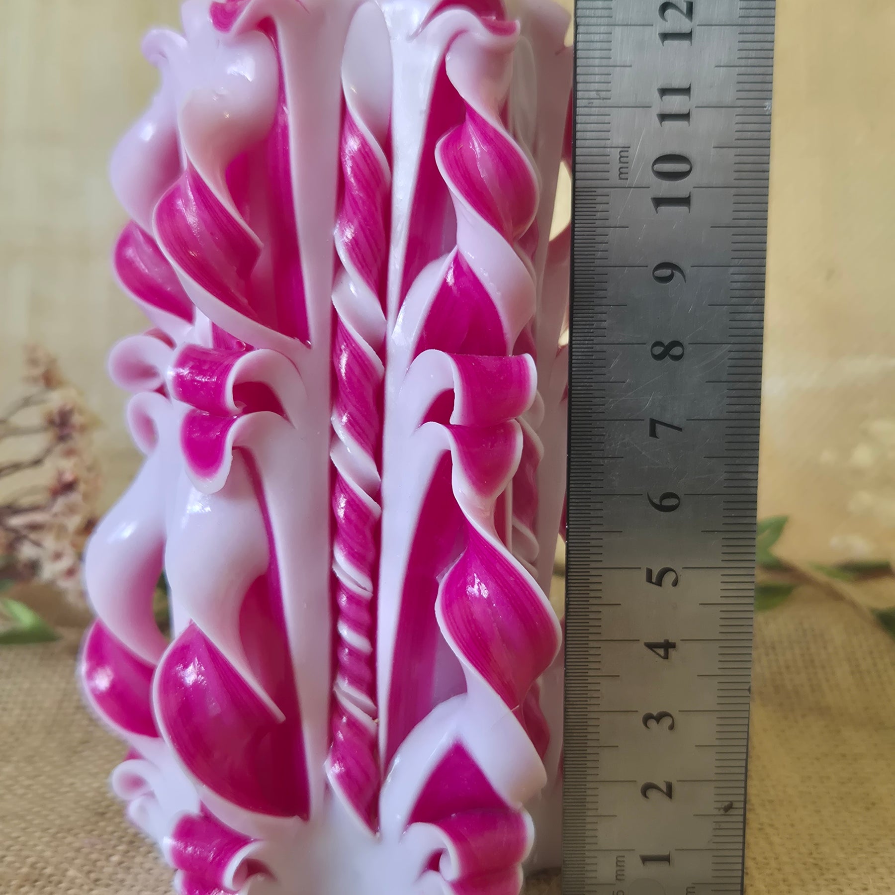 White and Pink 13cm