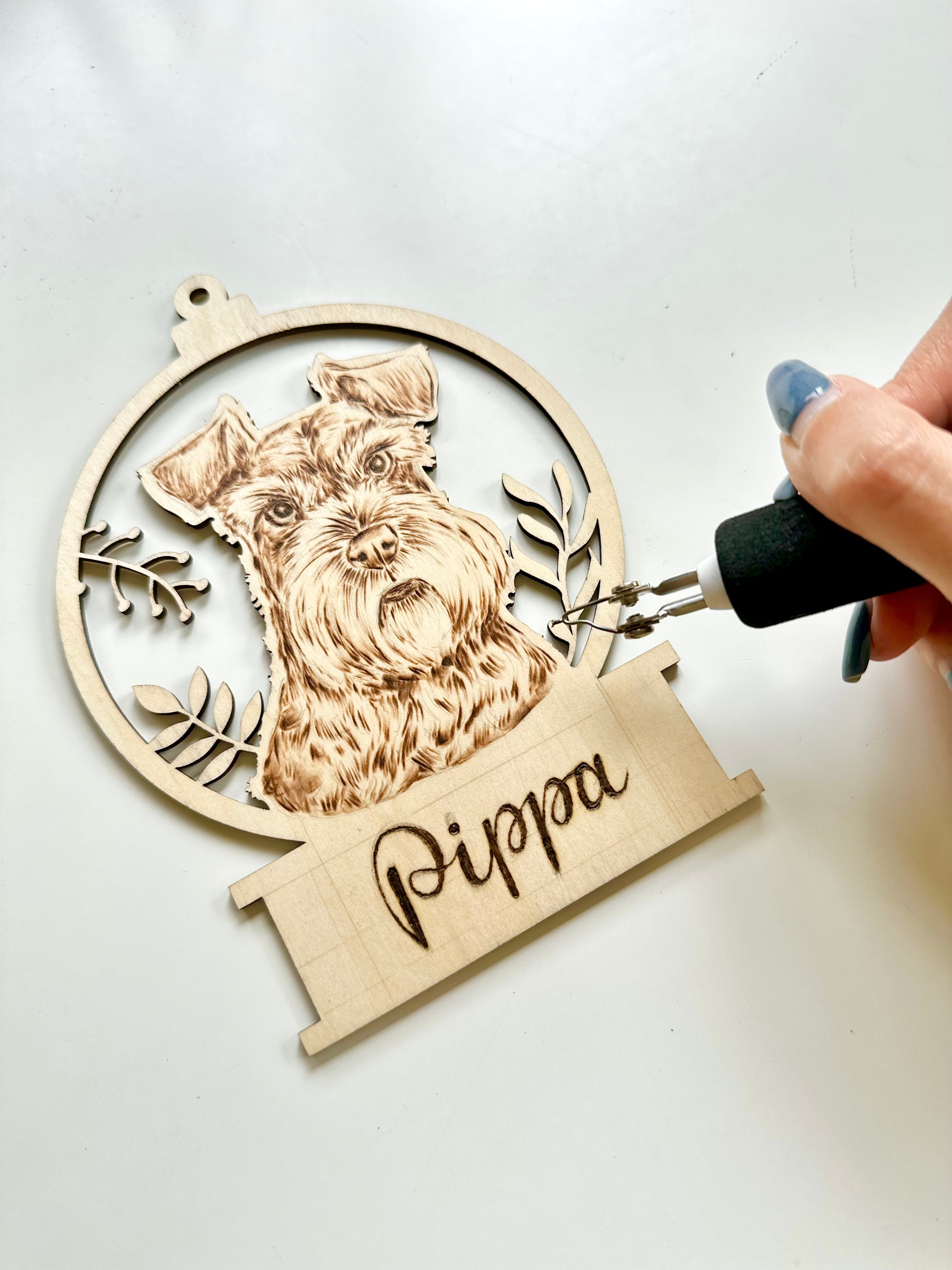 Custom Pet Portrait Christmas Ornament – Handmade Woodburned Decoration | Pet Memorial Gift | Personalized Dog & Cat Keepsake