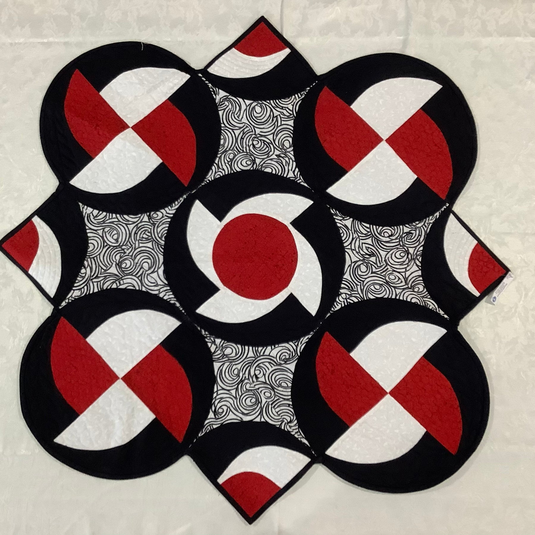 Table Runner Center