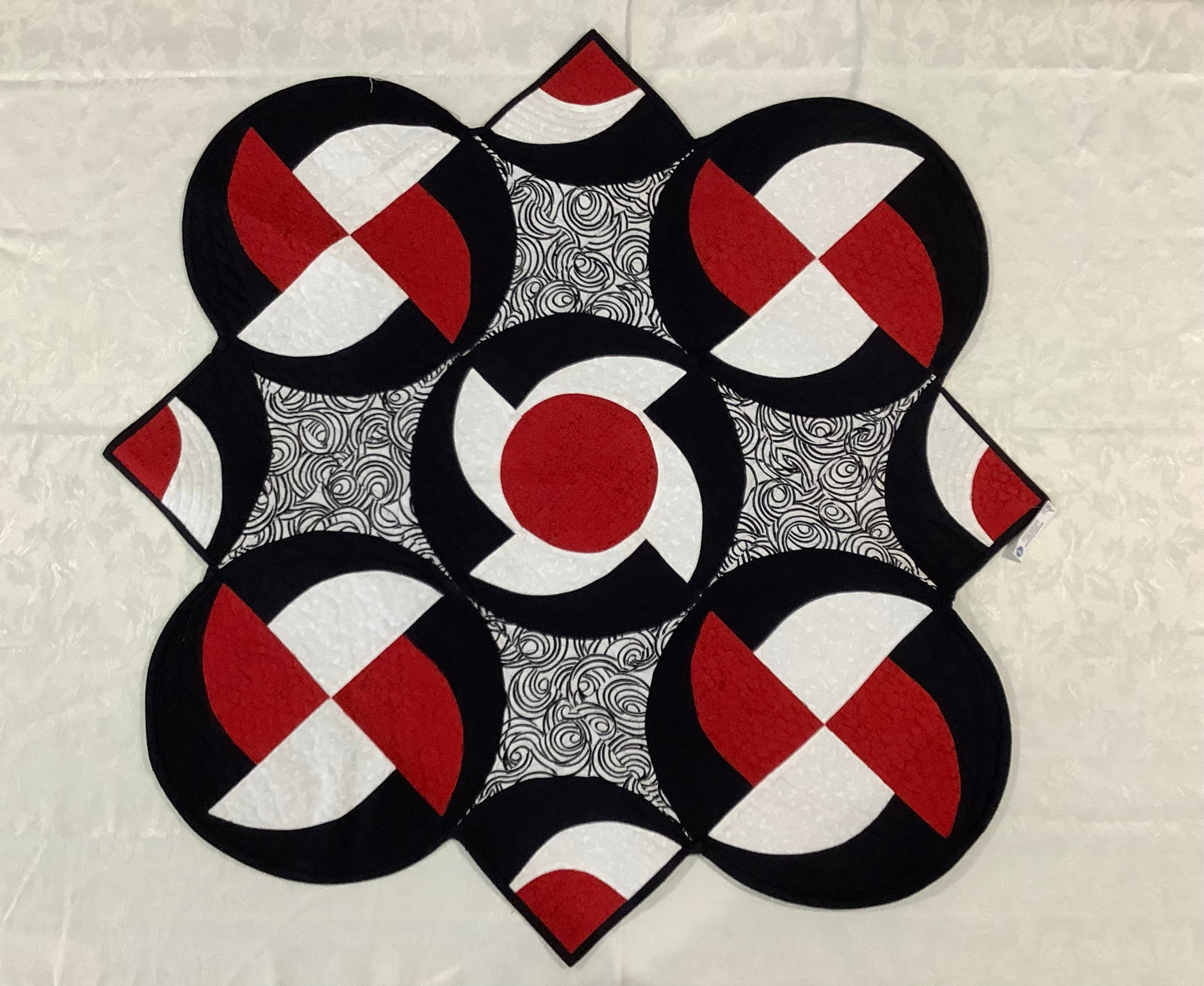 Table Runner Center