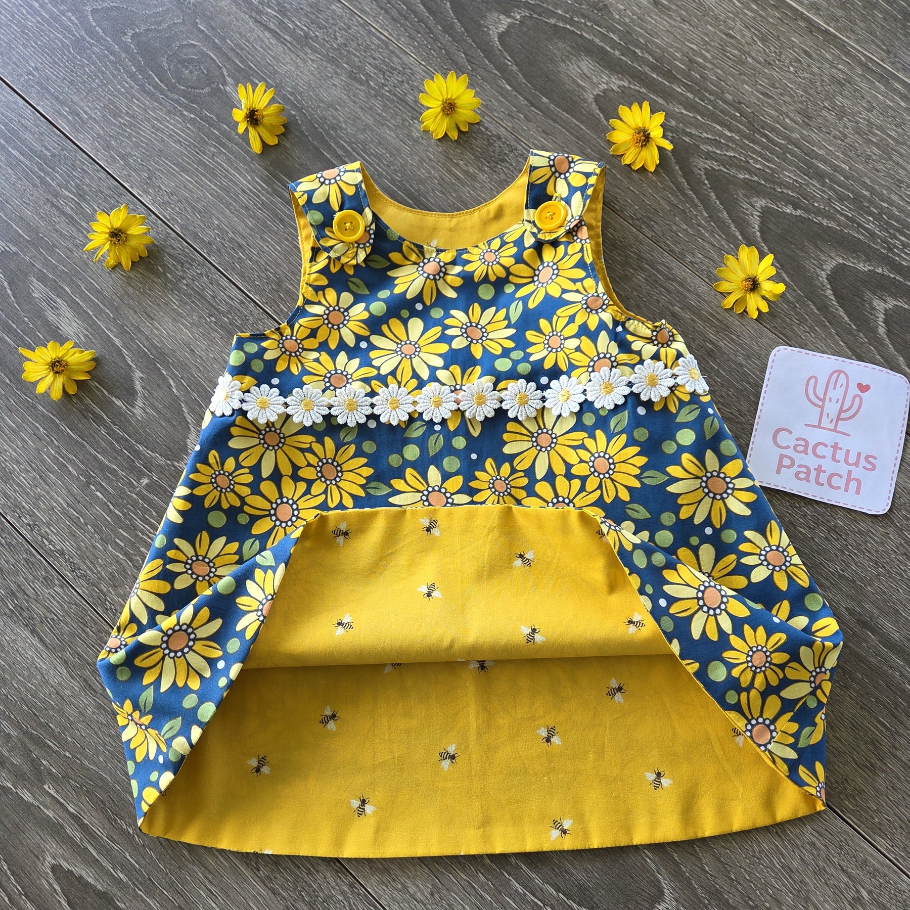 "Retro Daisies" Reversible Pinafore Dress - Size 2 Years