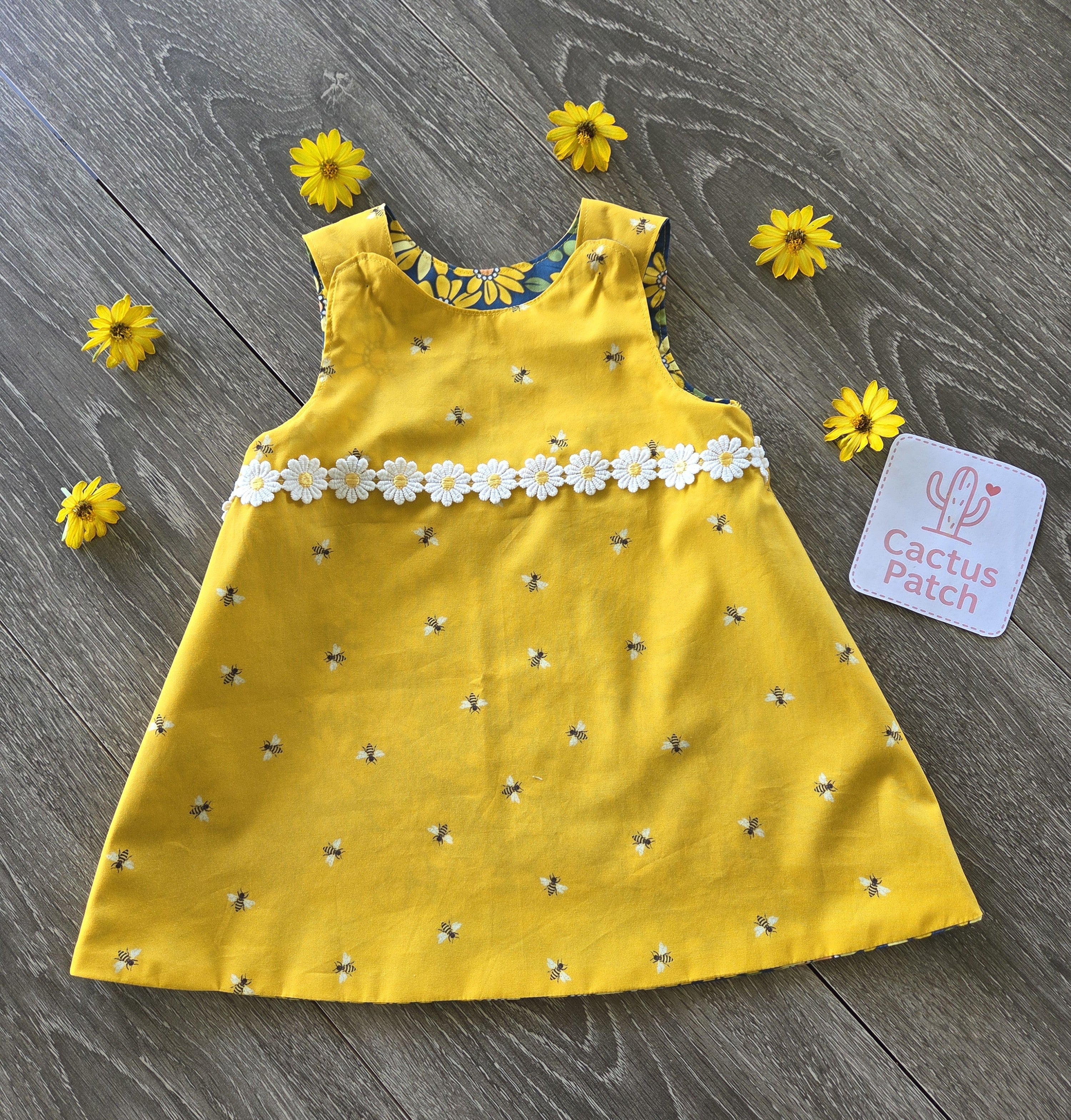 "Retro Daisies" Reversible Pinafore Dress - Size 2 Years