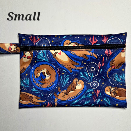 SMALL Wet Bag, Cute otter fabric, 20cms x 14cms
