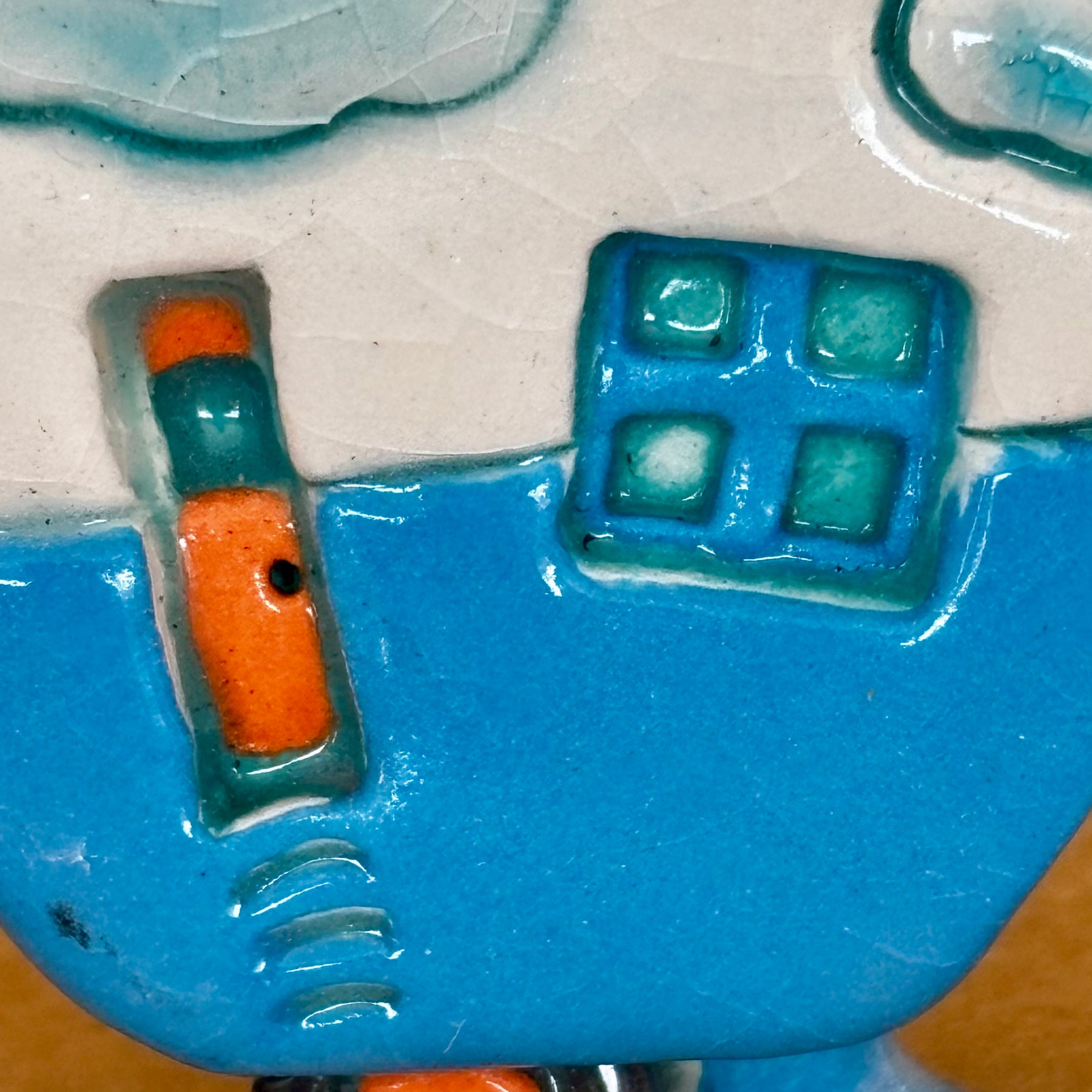 Small Retro Collectable Ceramic Caravan 9