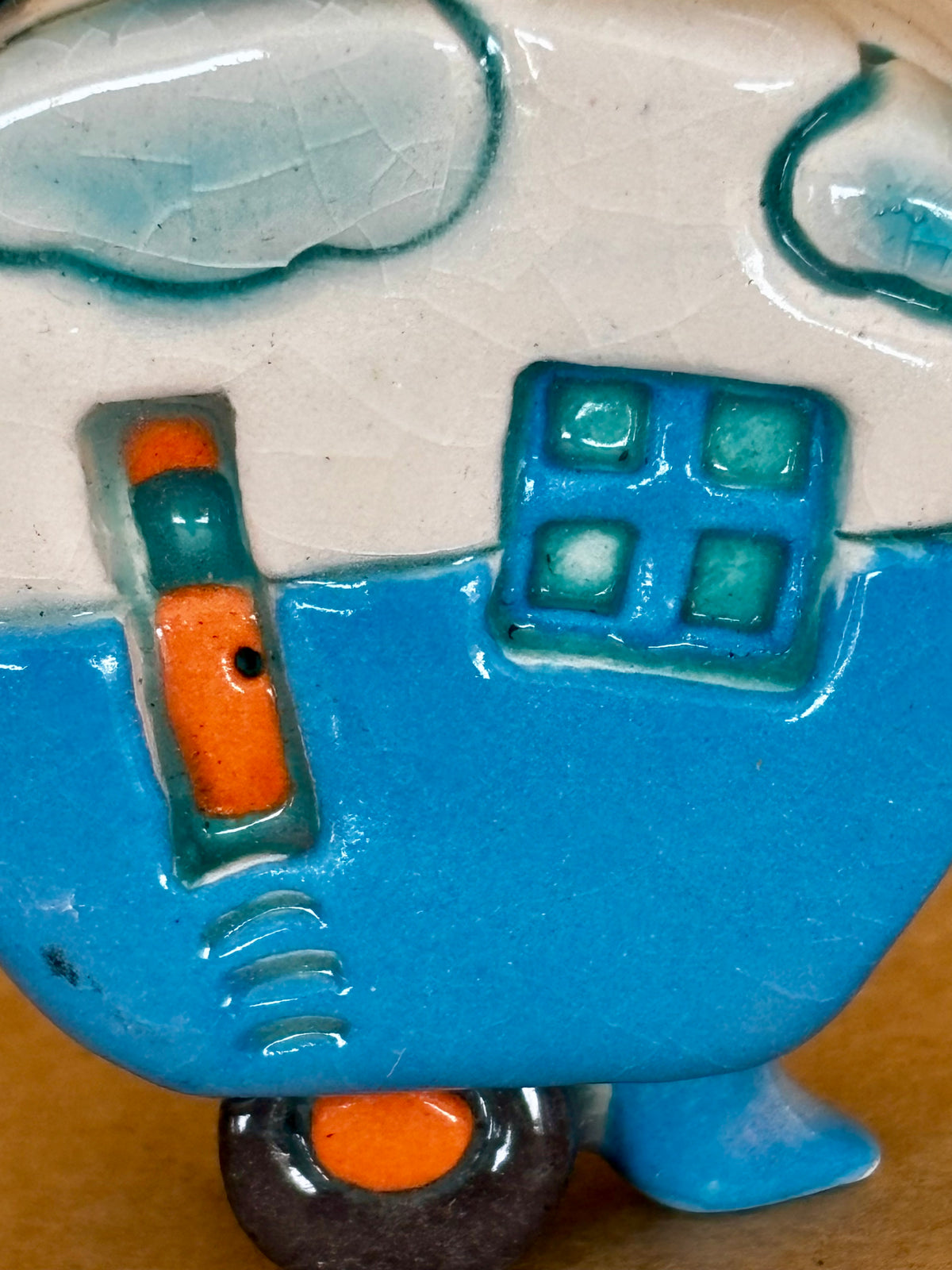 Small Retro Collectable Ceramic Caravan 9
