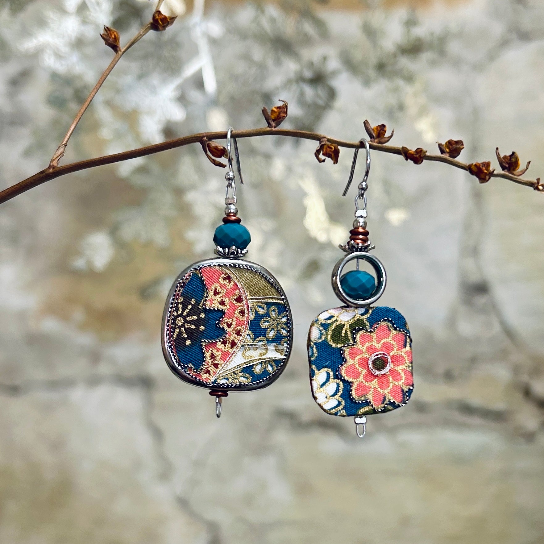 Earrings Blue Pink White Floral Asymmetrical - EC640