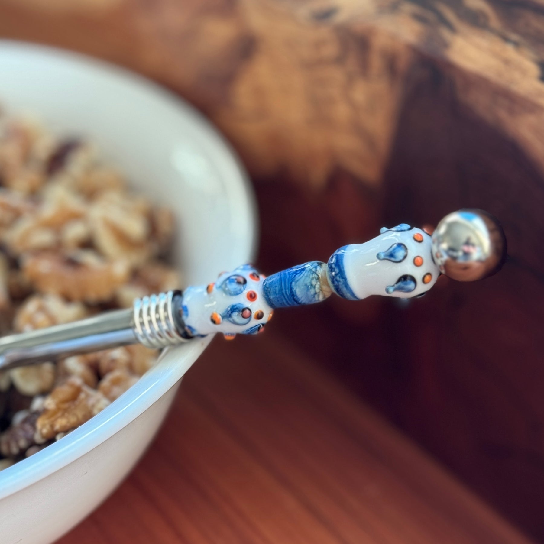 Nut or ice SCOOP with handmade BORRELLY BEAD #801