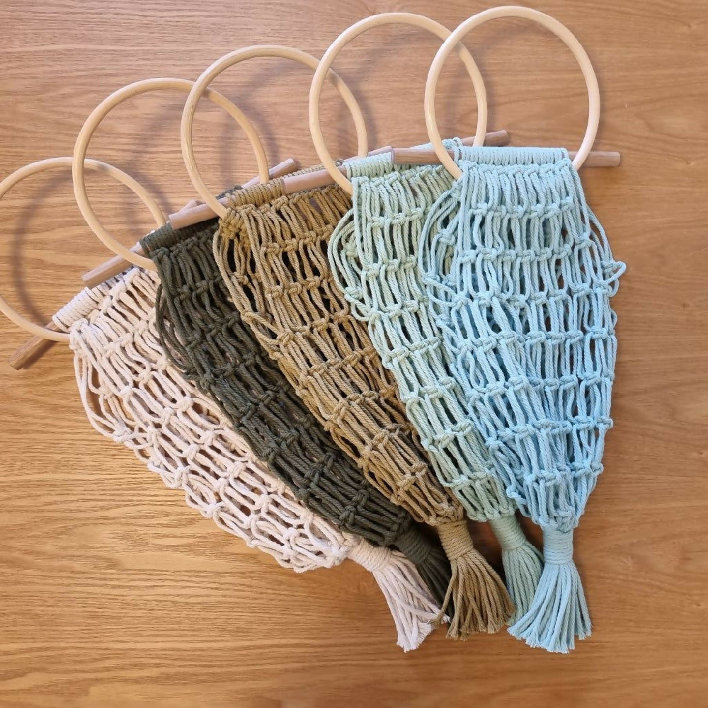 Fruit basket 15cm cane colours flat 1