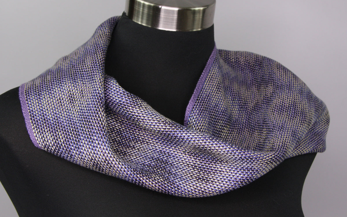 Handwoven Tencel™ Cowl - A Play of Colour and Light - Lilac