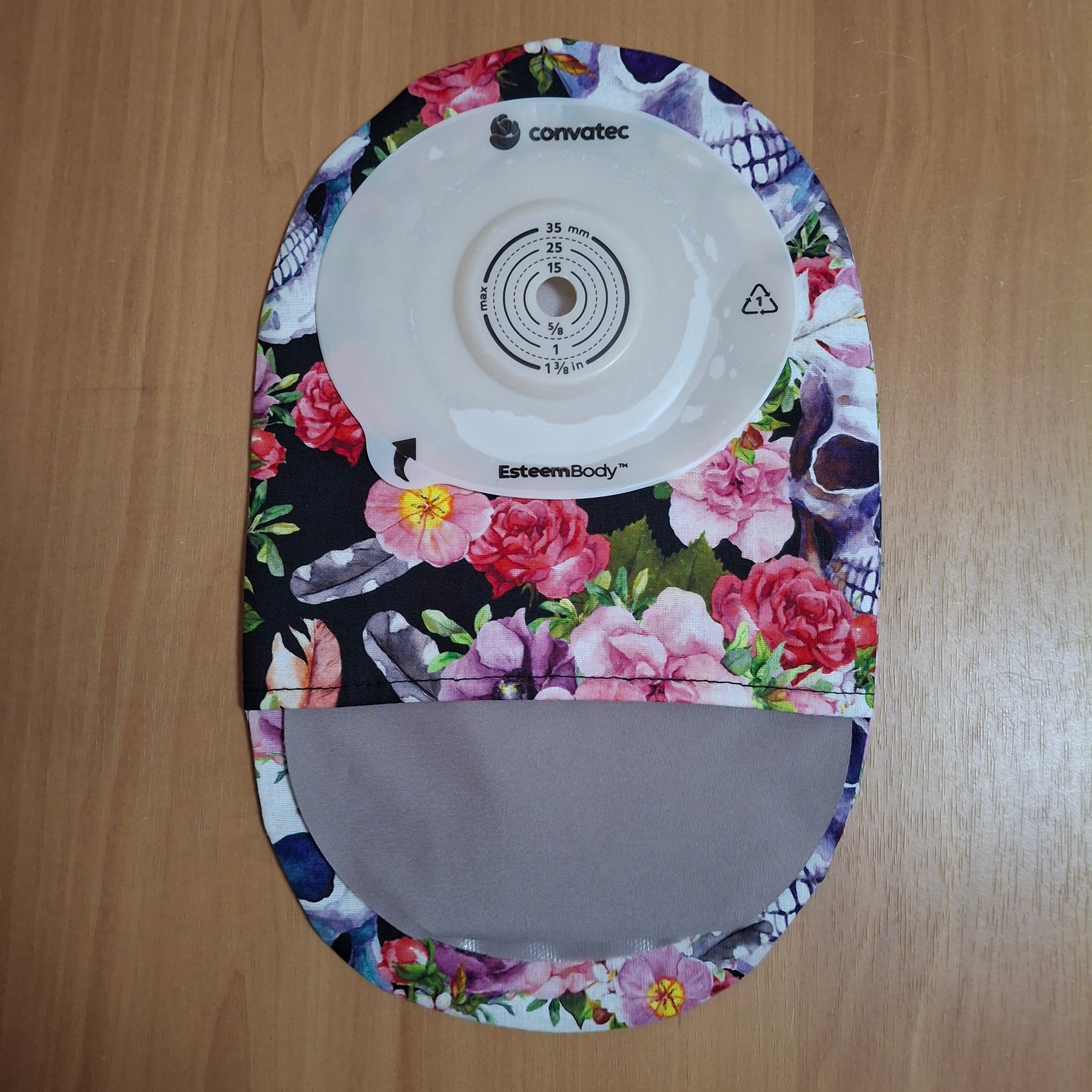 STOMA BAG COVER LARGE  Suitable for Ileostomy, Colostomy, Urostomy