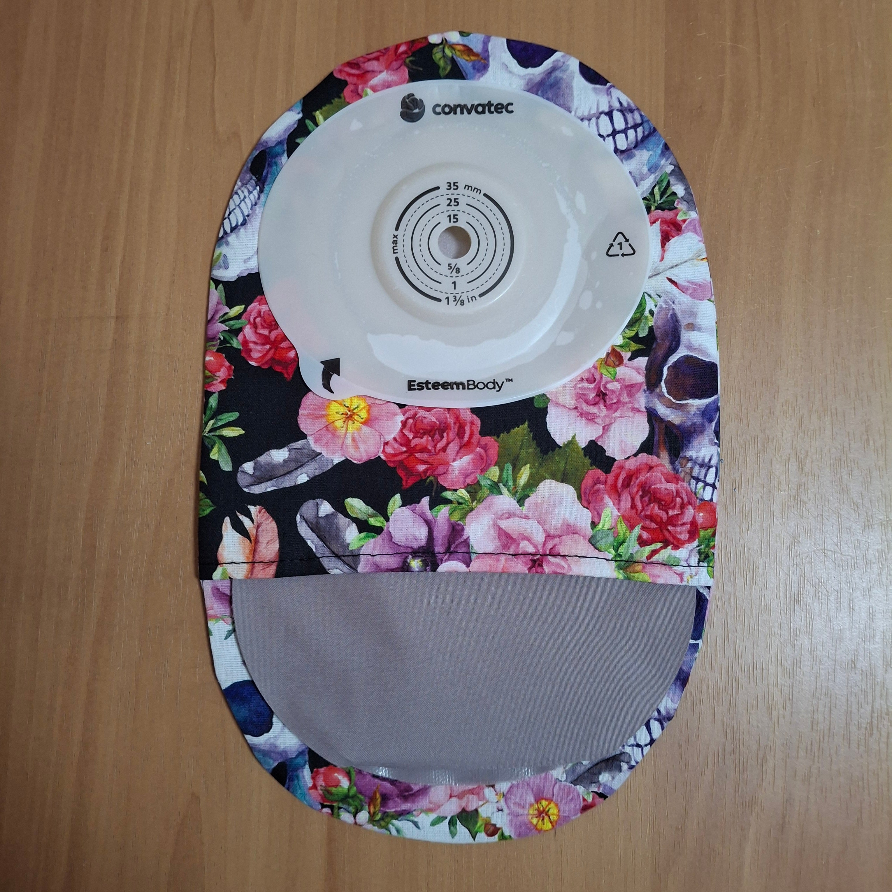 STOMA BAG COVER LARGE  Suitable for Ileostomy, Colostomy, Urostomy