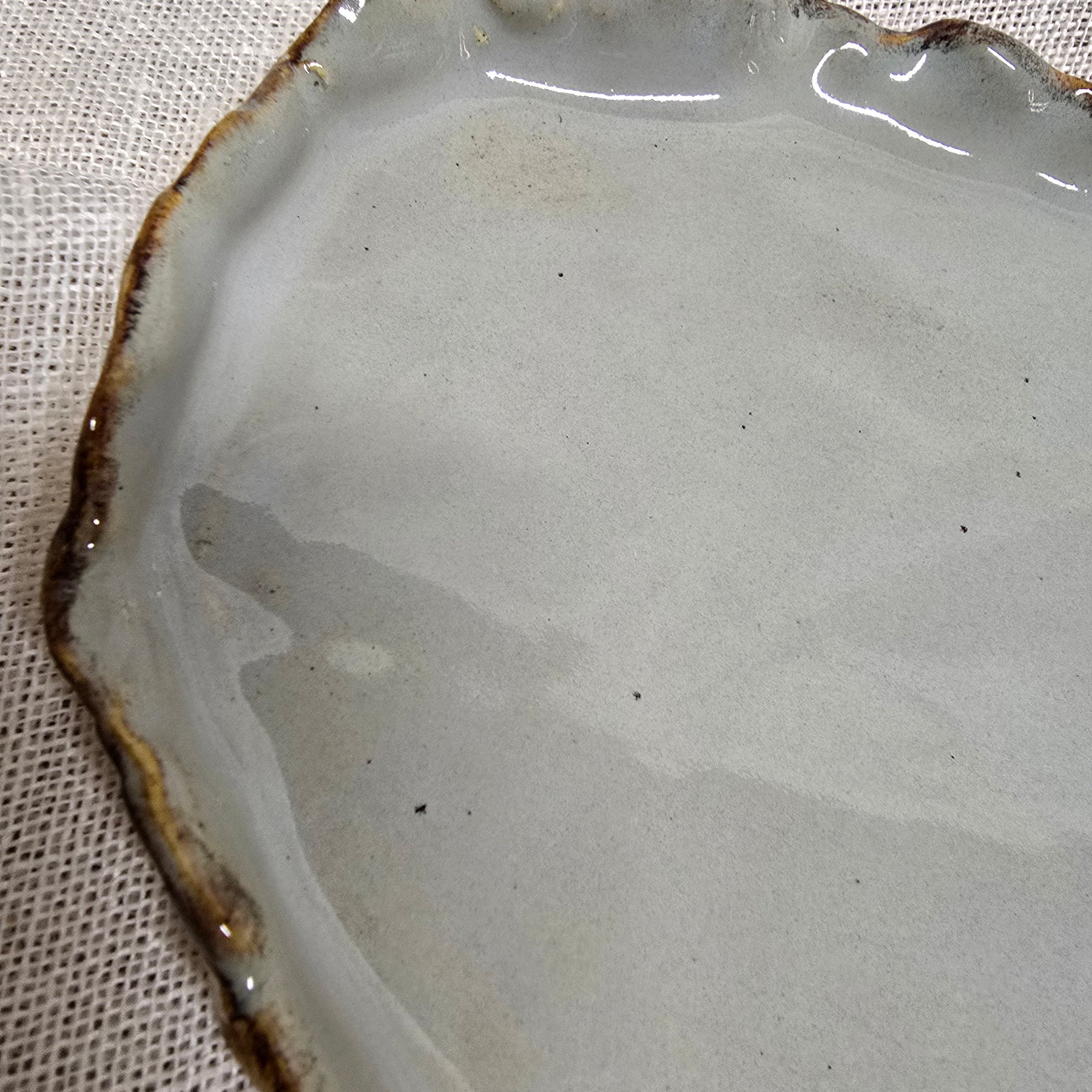 Wave-edged plate No2