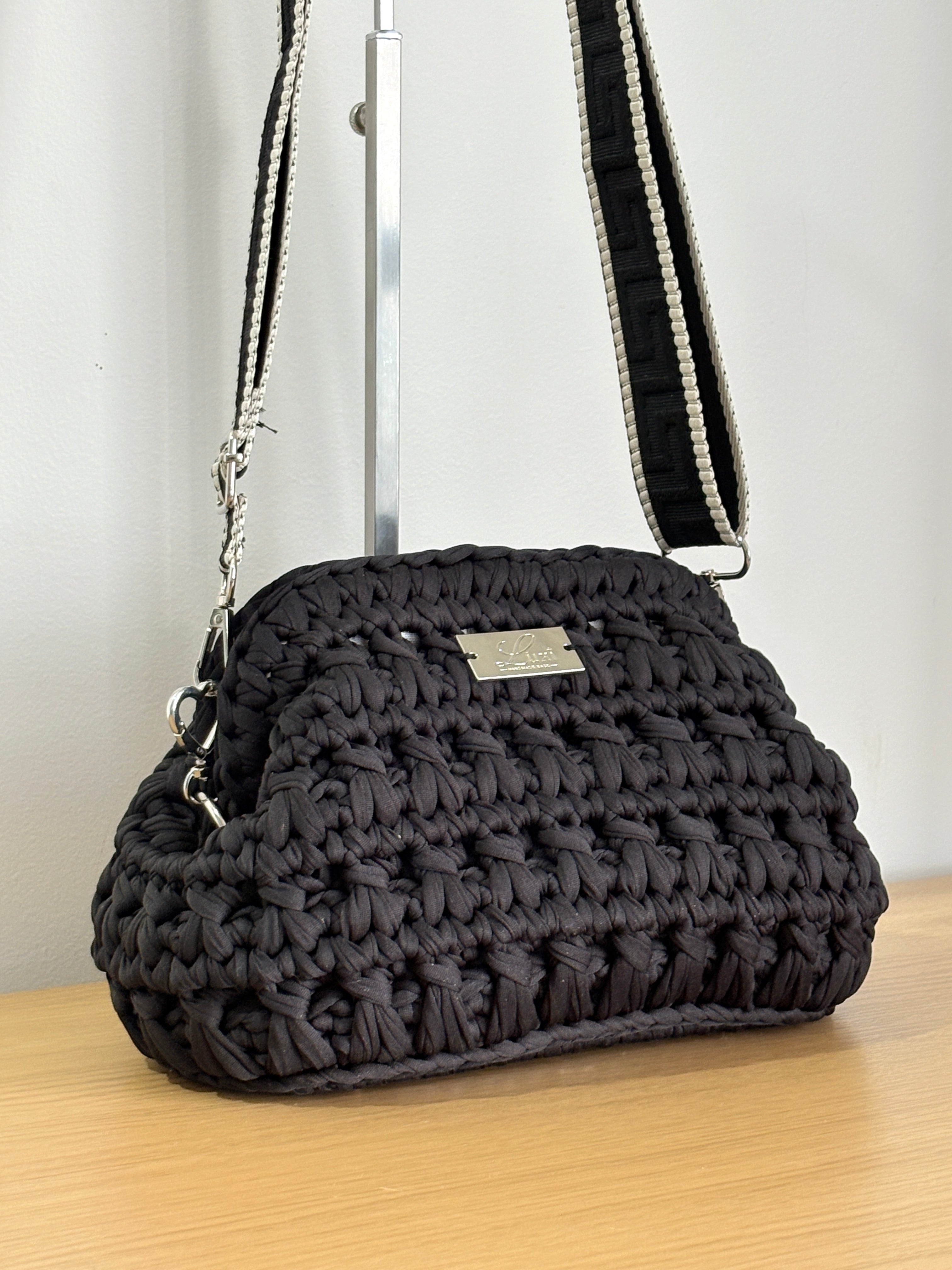 Moana Crossbody bag w/ aluminium bag opener