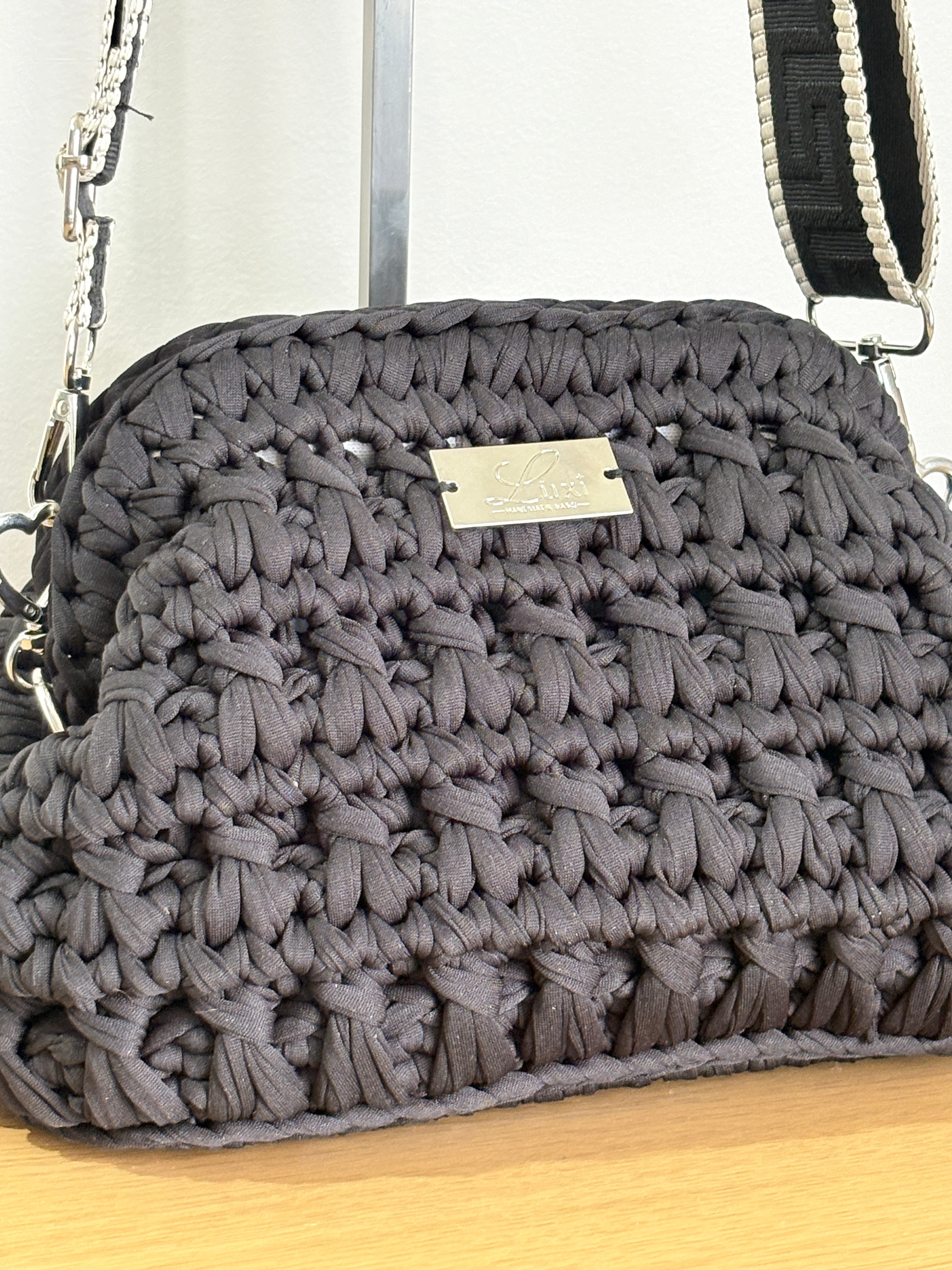 Moana Crossbody bag w/ aluminium bag opener