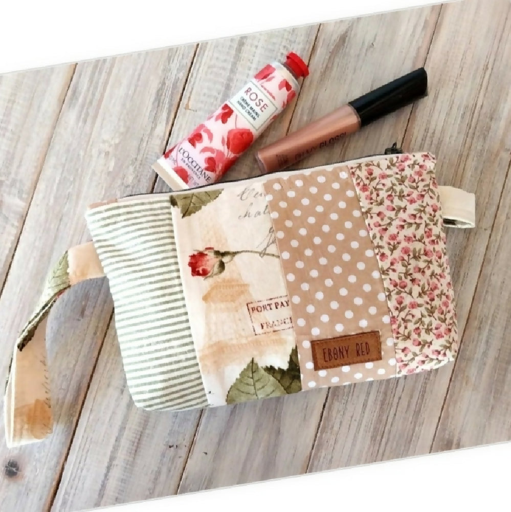 Floral patchwork zipper pouch - Small makeup bag with wristlet strap