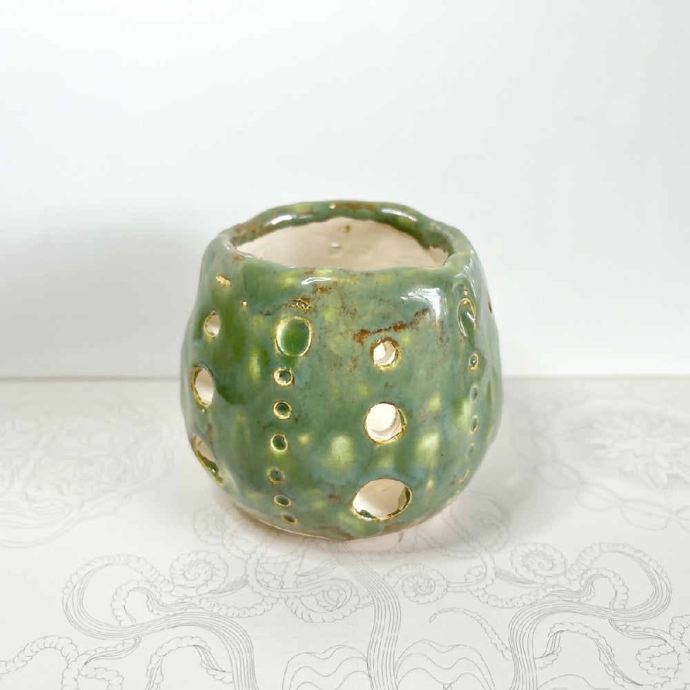 Pinch pot round green