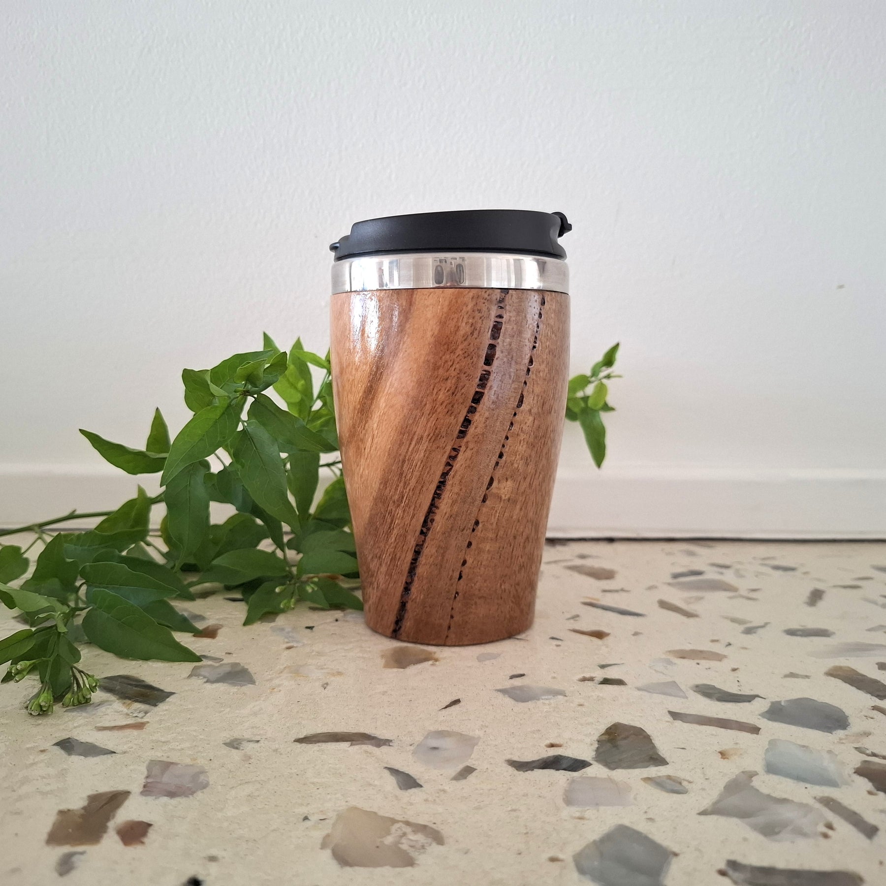 Handmade Wooden Travel Mug: Insulated Eco-Friendly Coffee Tumbler