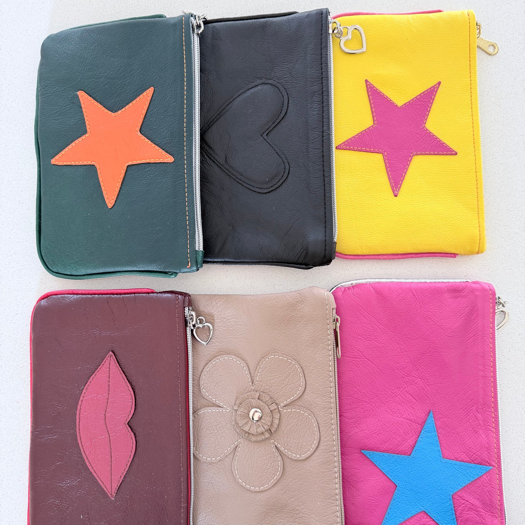 Leather makeup bag / pouch 'Kiss'