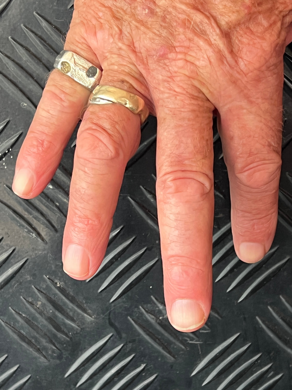 “Bay of Fires” sterling silver ring -Size “Q”