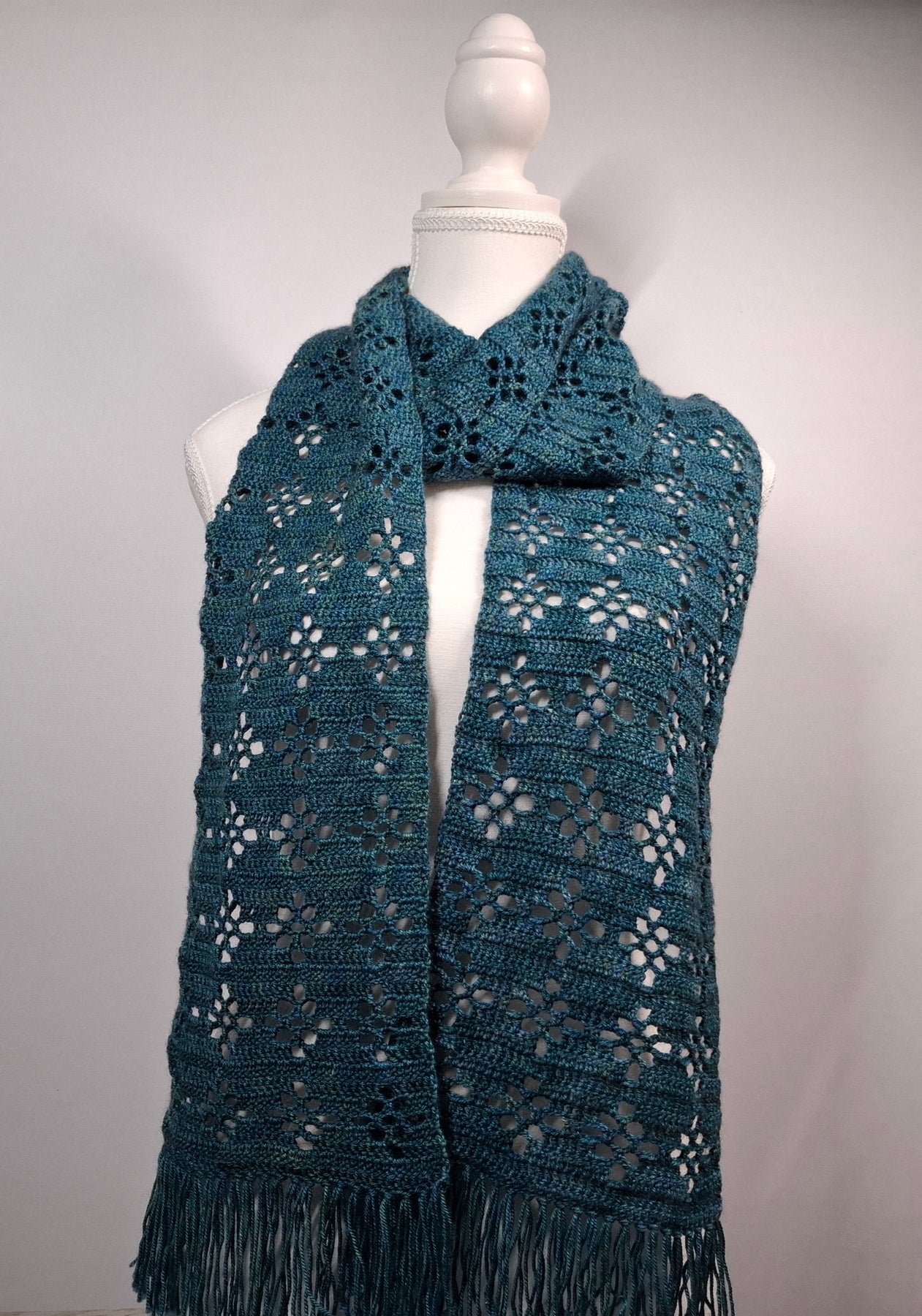 Diamond Lace Scarf