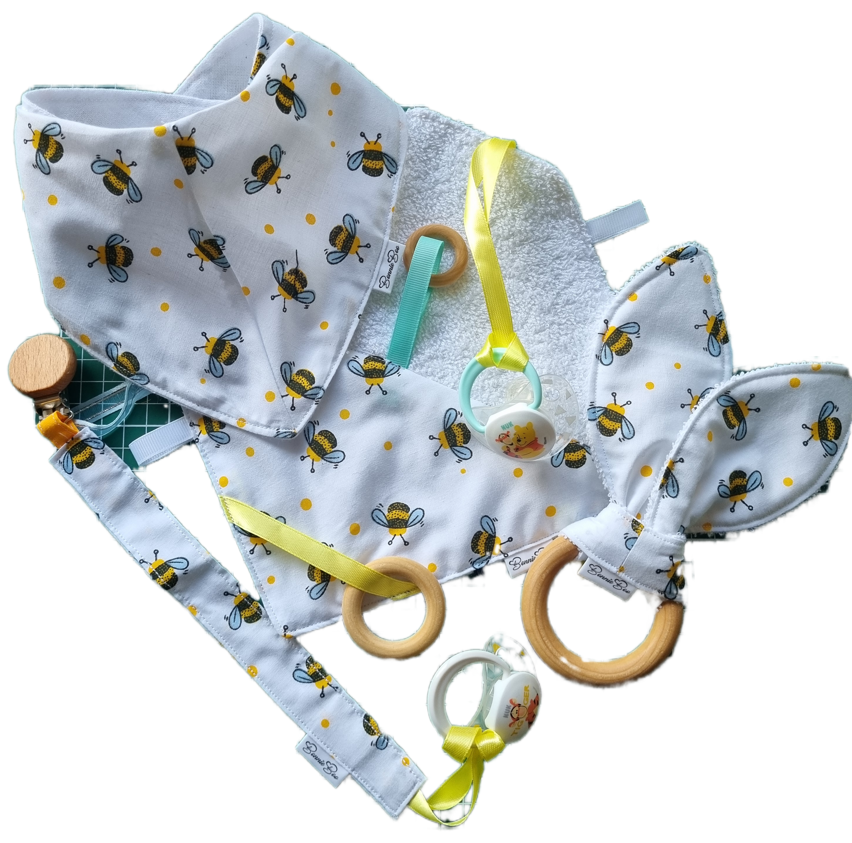 Bandana Bibs, Bib Set, Sensory Toy, Handmade, Bumble Bees, Gender Neutral  E053