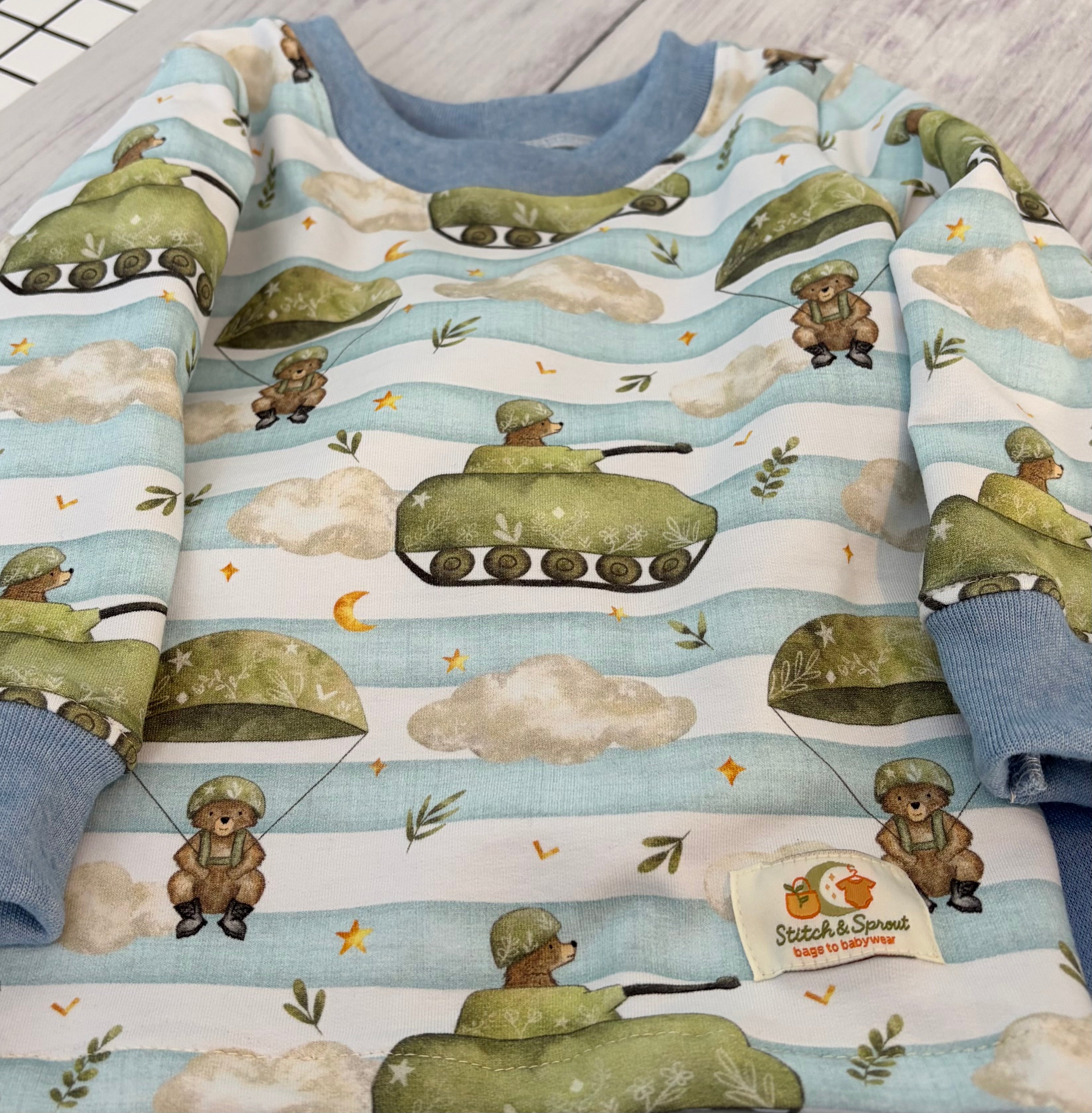 COMBAT BEARS STRIPE TOP & PANTS 6-9 months