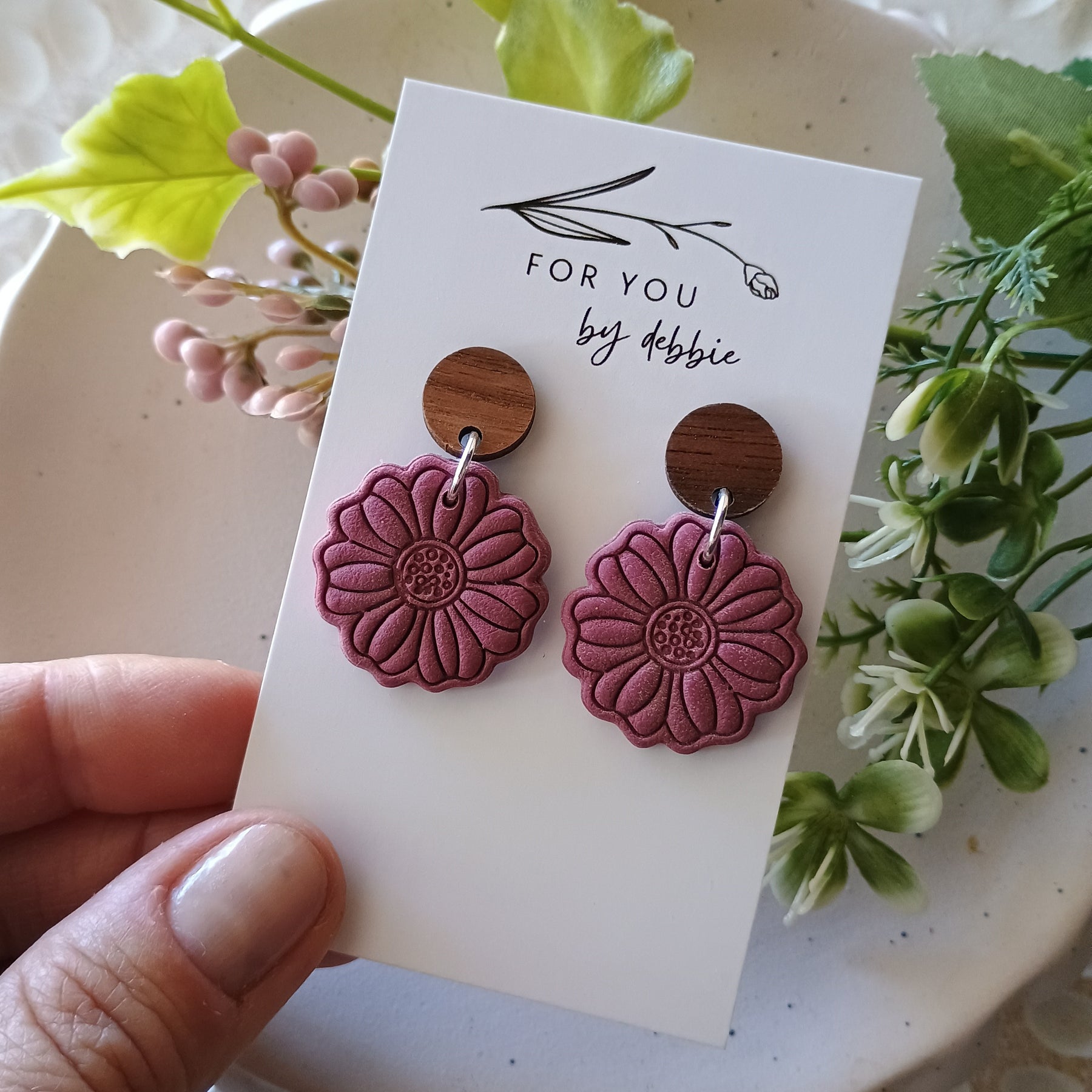 Earth flower earring with natural wood stud