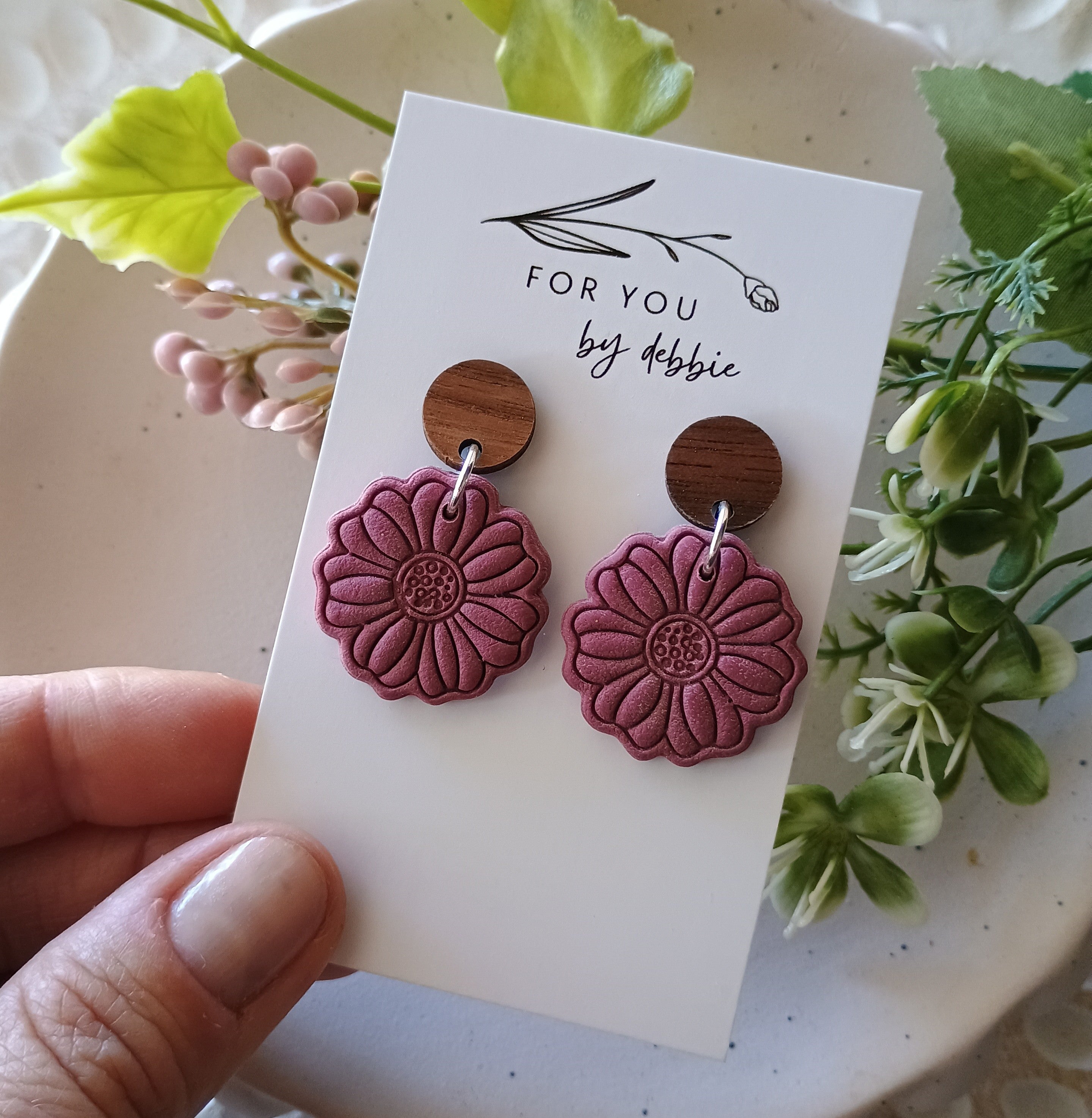 Earth flower earring with natural wood stud
