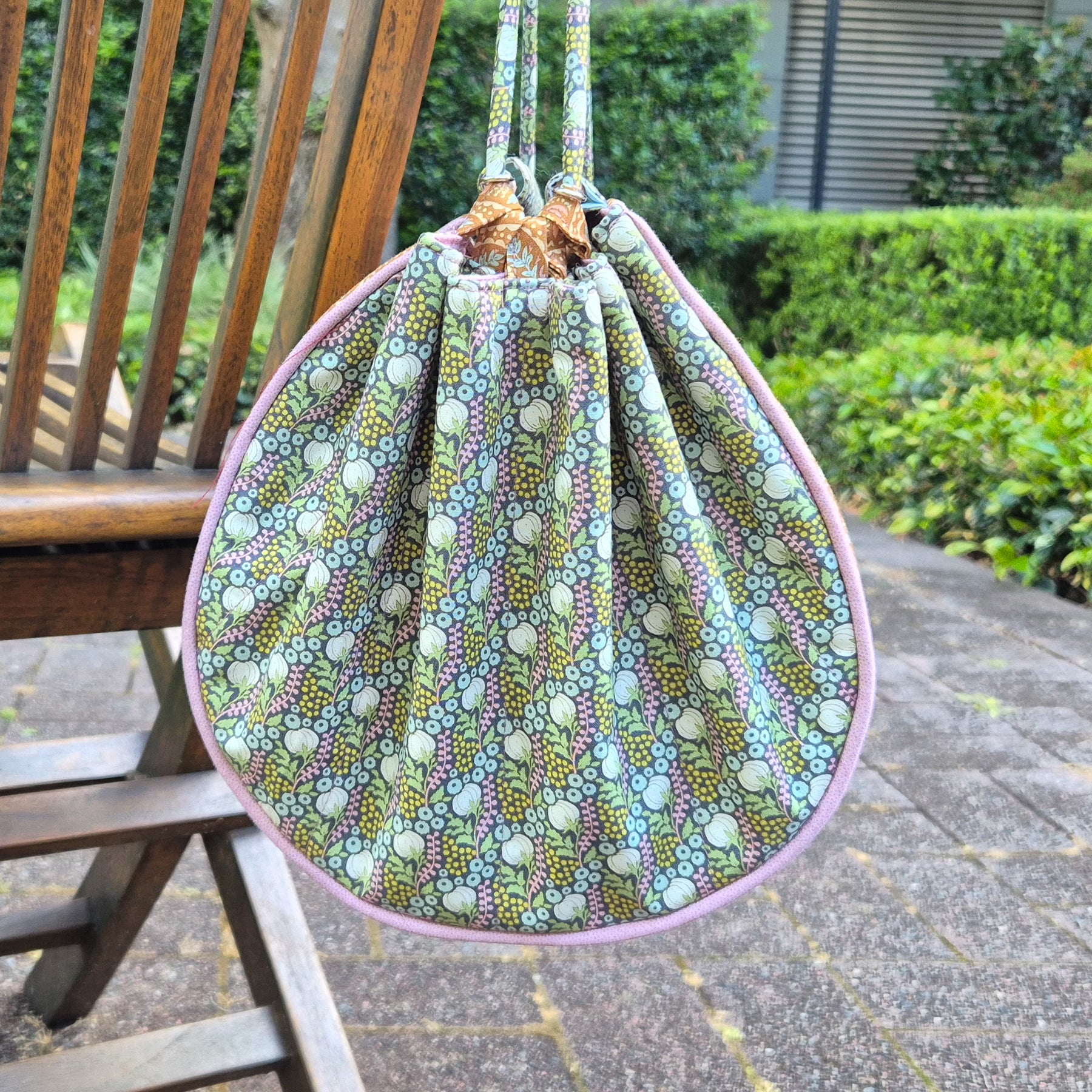 Large Knitting Project Bag – Convertible Tote