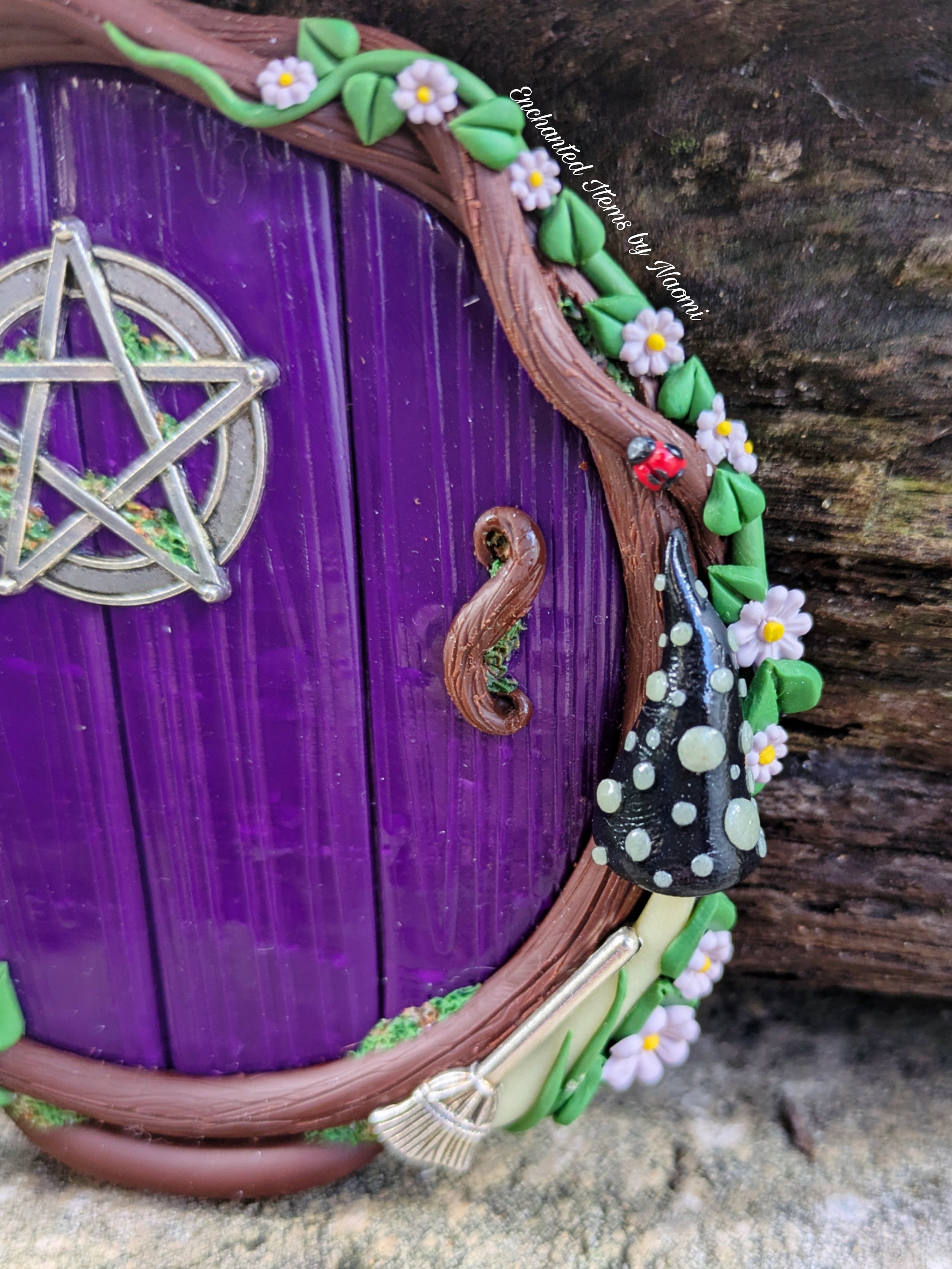 Witchy Hobbit style Door – Hand Sculpted Fairy Door