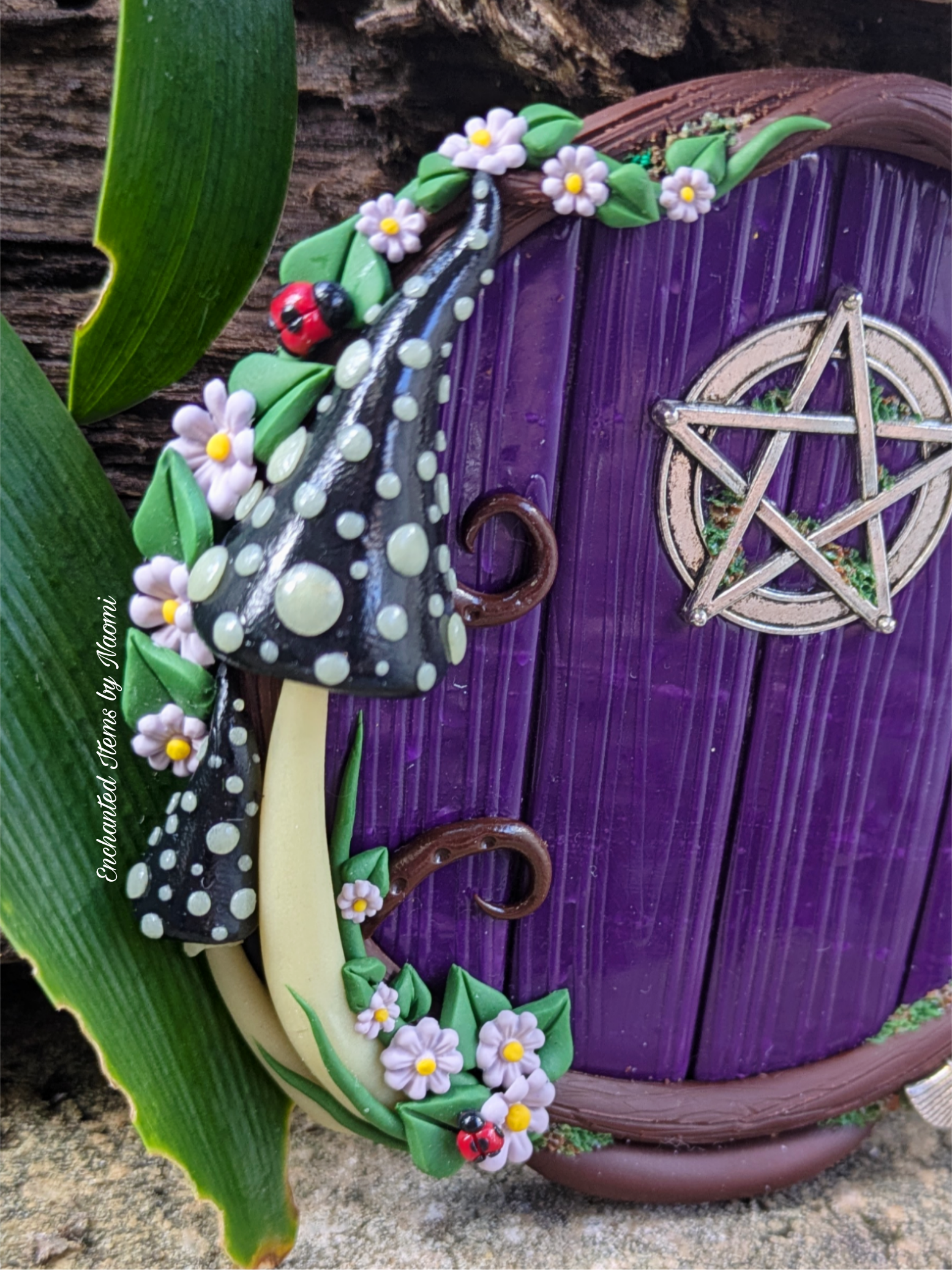 Witchy Hobbit style Door – Hand Sculpted Fairy Door