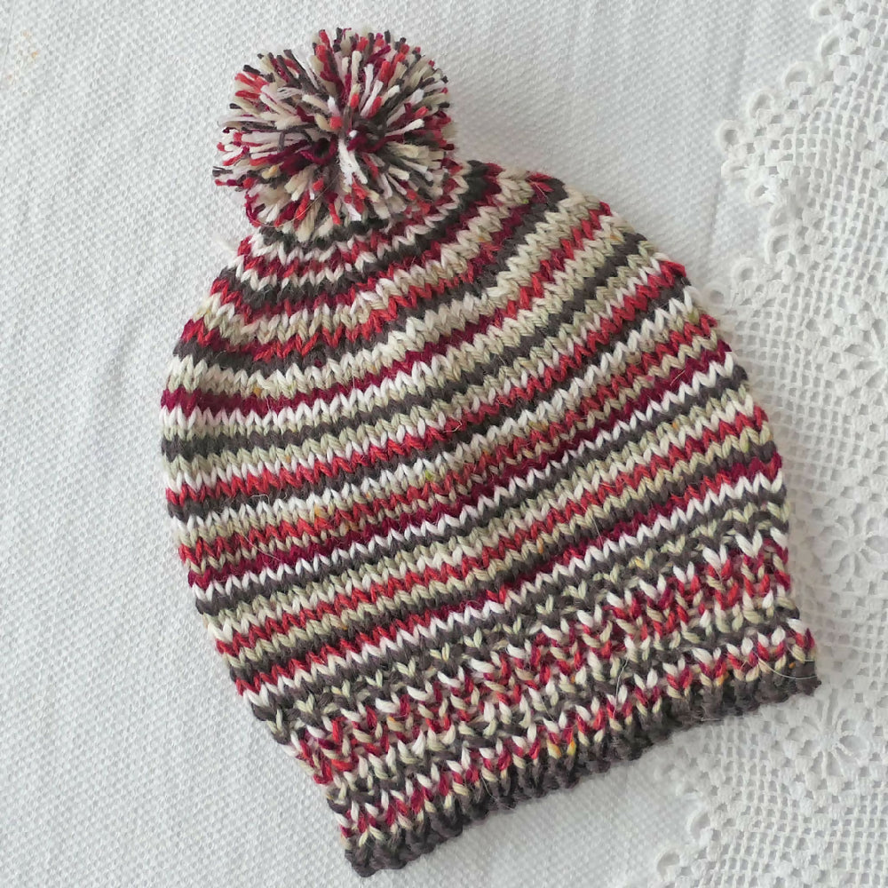 Jumper and beanie set. Woollen warmth. Hand knit.  Size 3-4. Free shipping