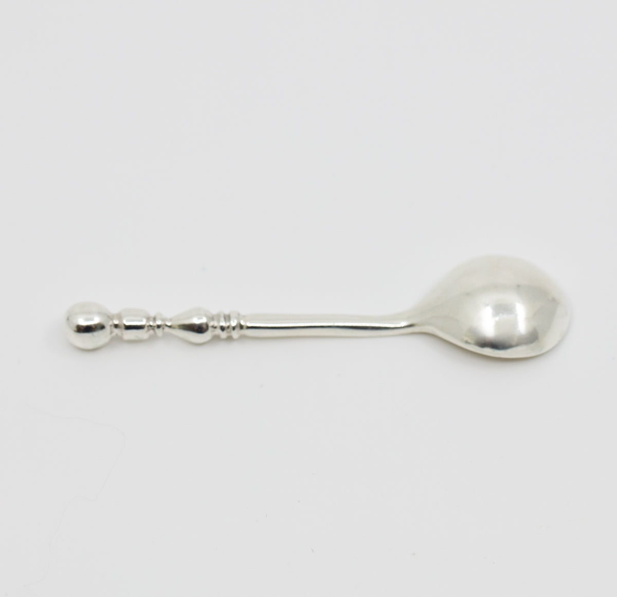 Sterling silver salt or mustard spoon