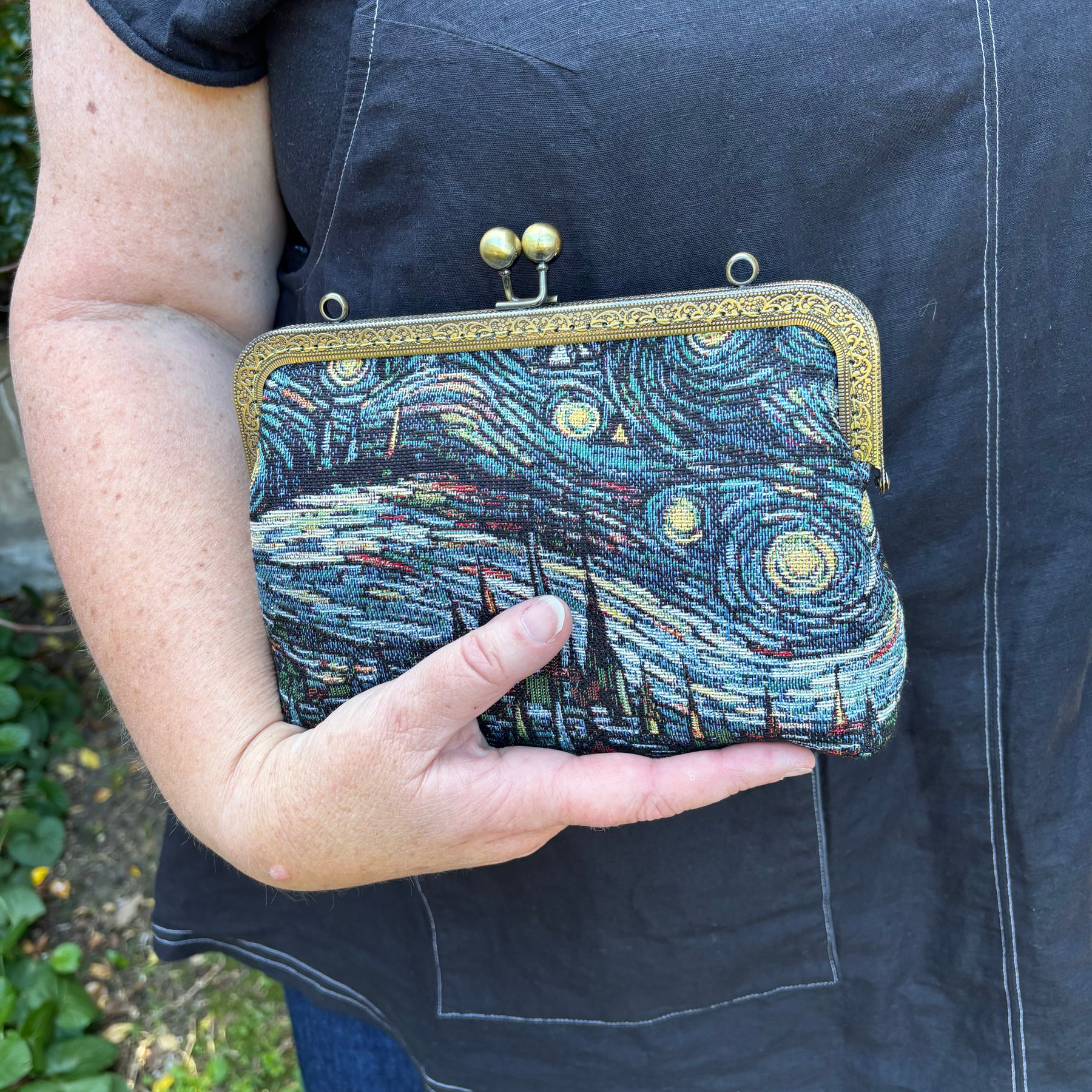 Kiss Lock Handbag - Starry Night