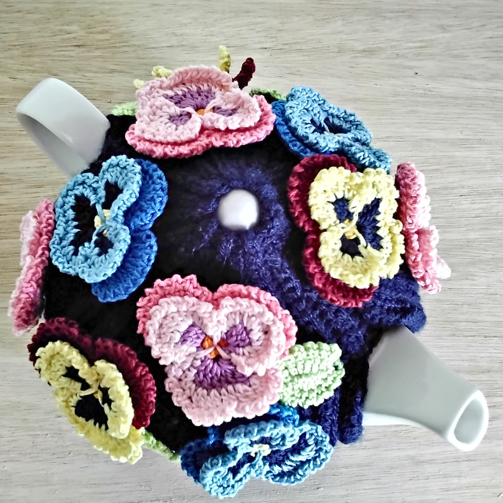 Dark Blue Pansy Medium Teacosy