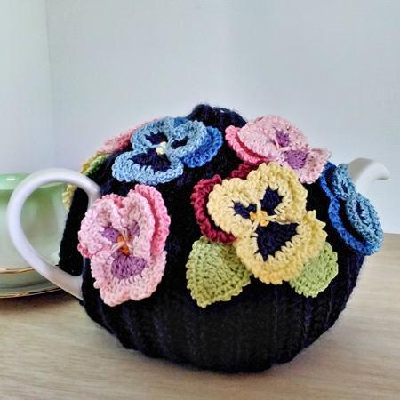 Dark Blue Pansy Medium Teacosy