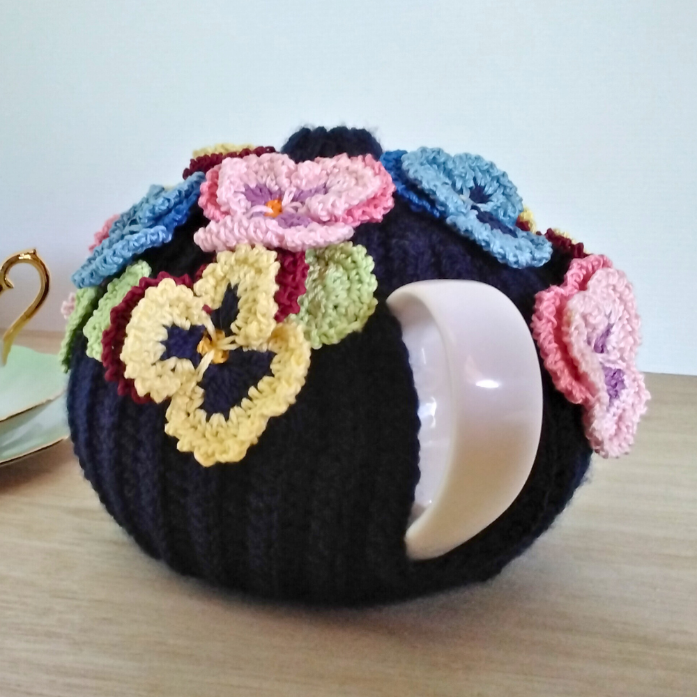 Dark Blue Pansy Medium Teacosy