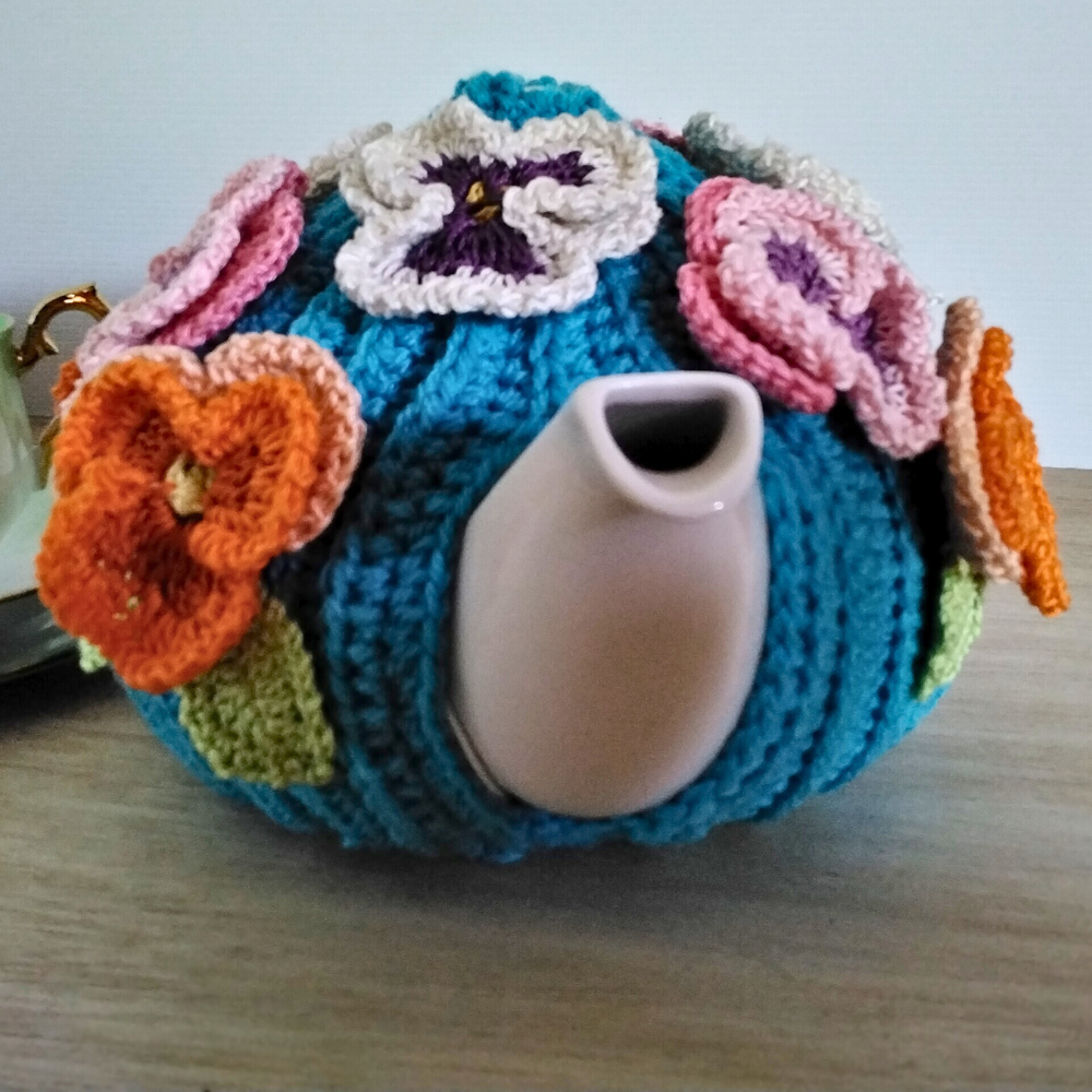 Bright Blue Pansy Medium Teacosy