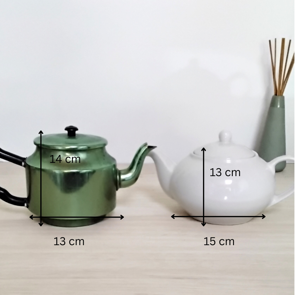 Dark Green Pansy Medium Teacosy