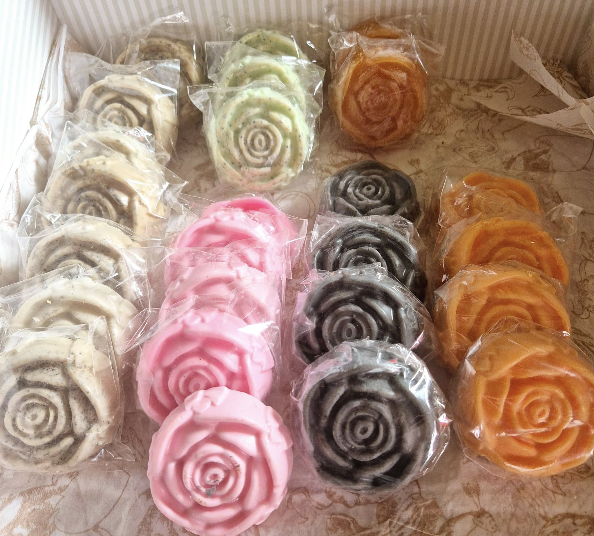 3 x Rose Shaped Scrub Soap Bars 75g