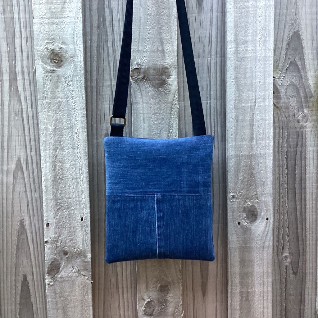 Upcycled Denim Crossbody Bag – Levis Back Pocket