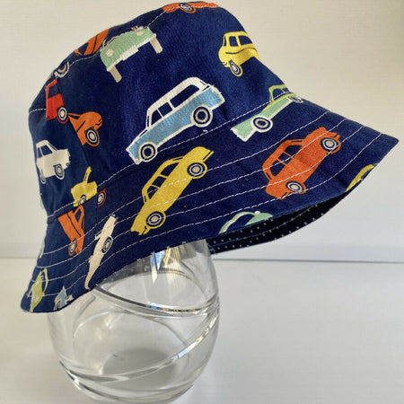 Summer hat in cool car fabric