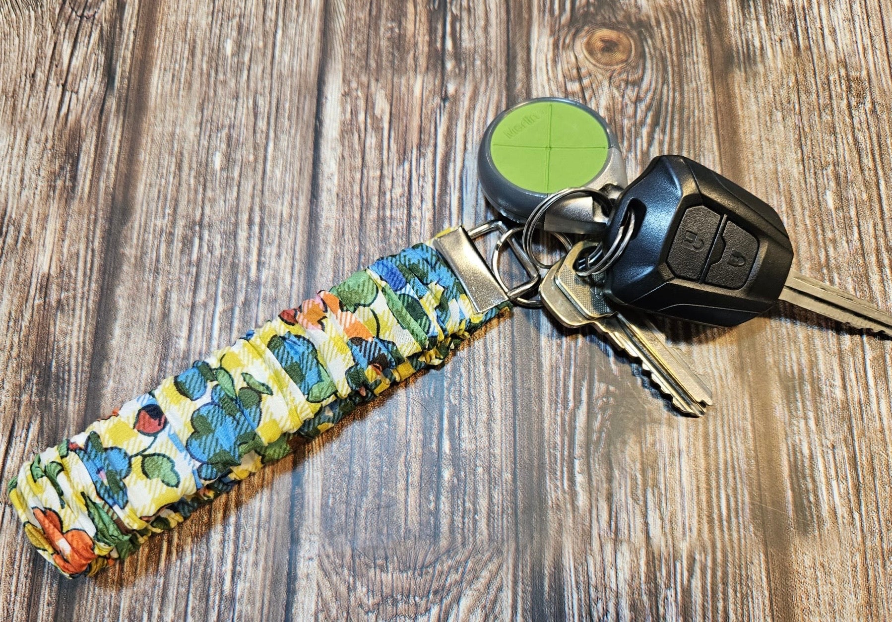 Liberty Wristlet & Key Chain