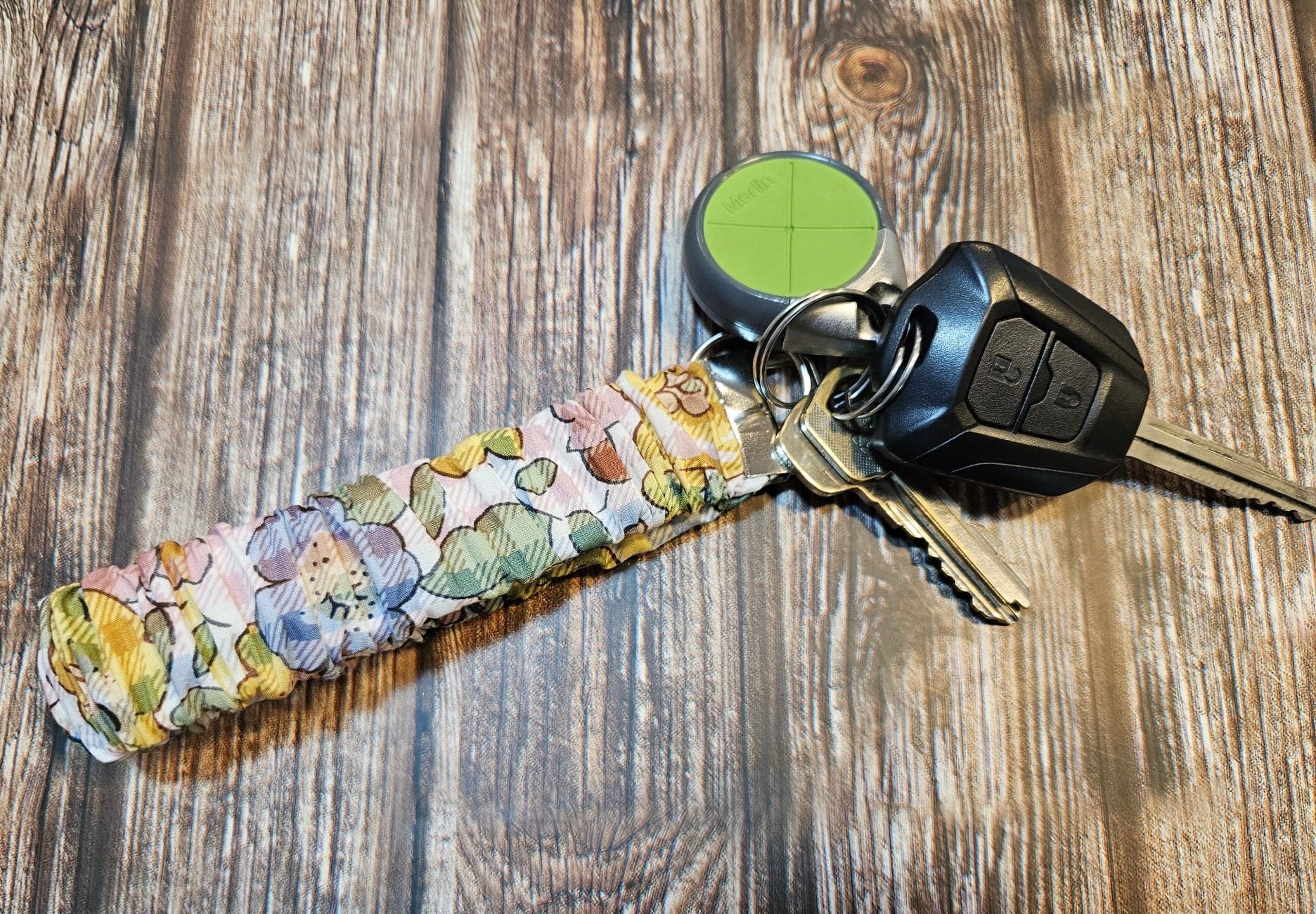 Liberty Wristlet & Key Chain
