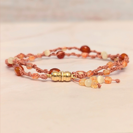 Sunset | Carnelian gemstone | micro macrame bracelet